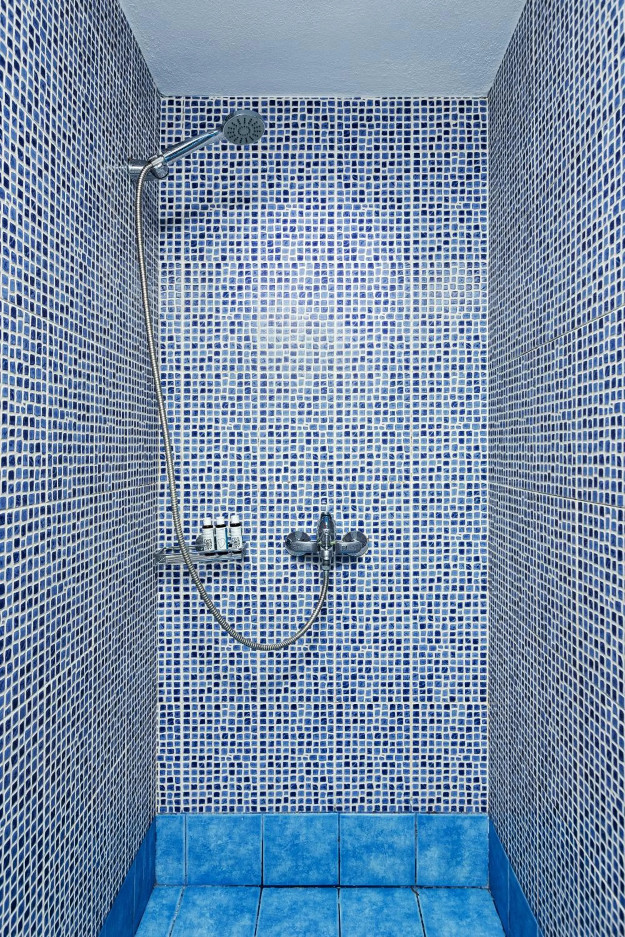 Shower in Aeolos Hotel & Villas - Pelion