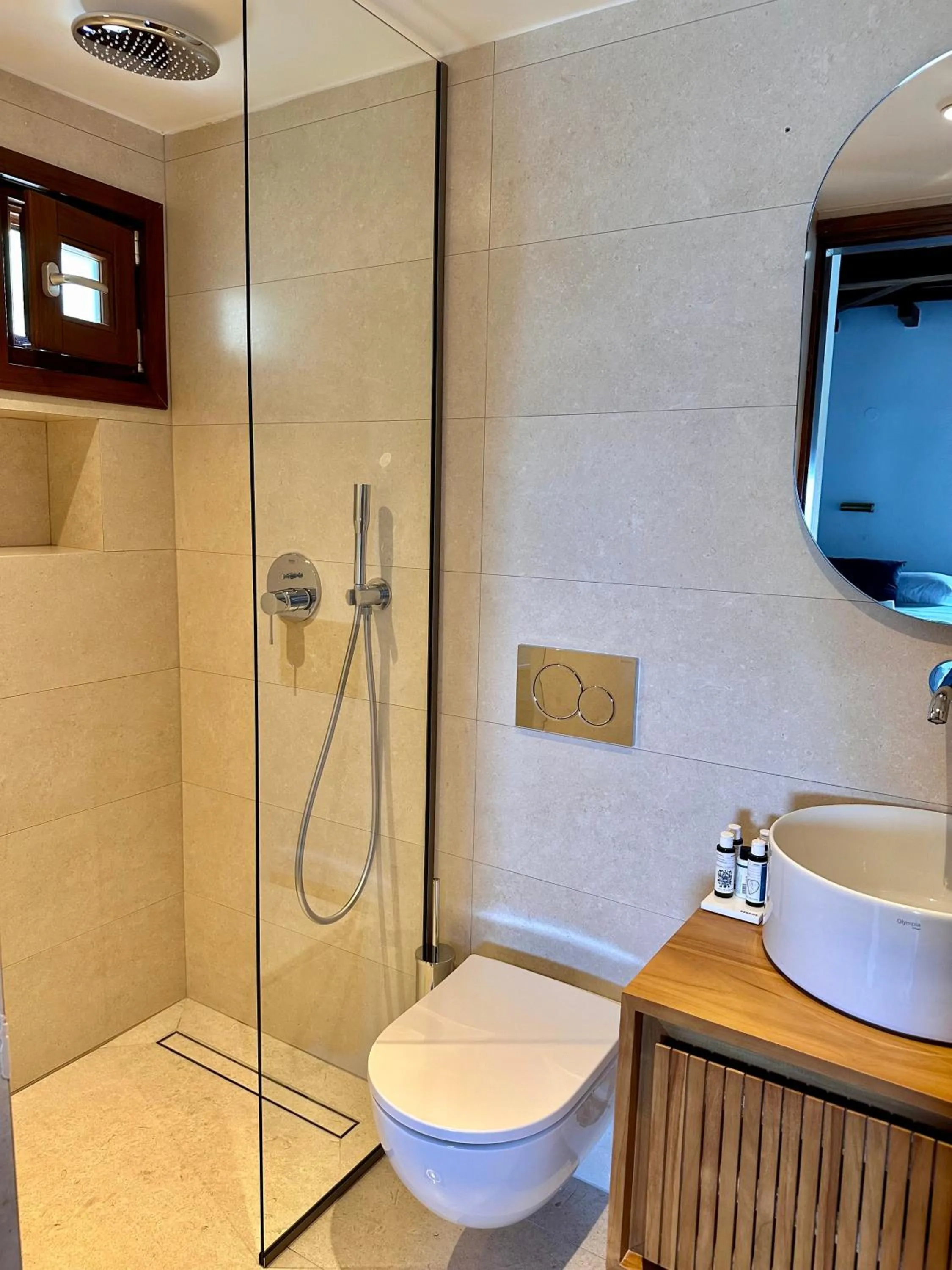 Shower in Aeolos Hotel & Villas - Pelion