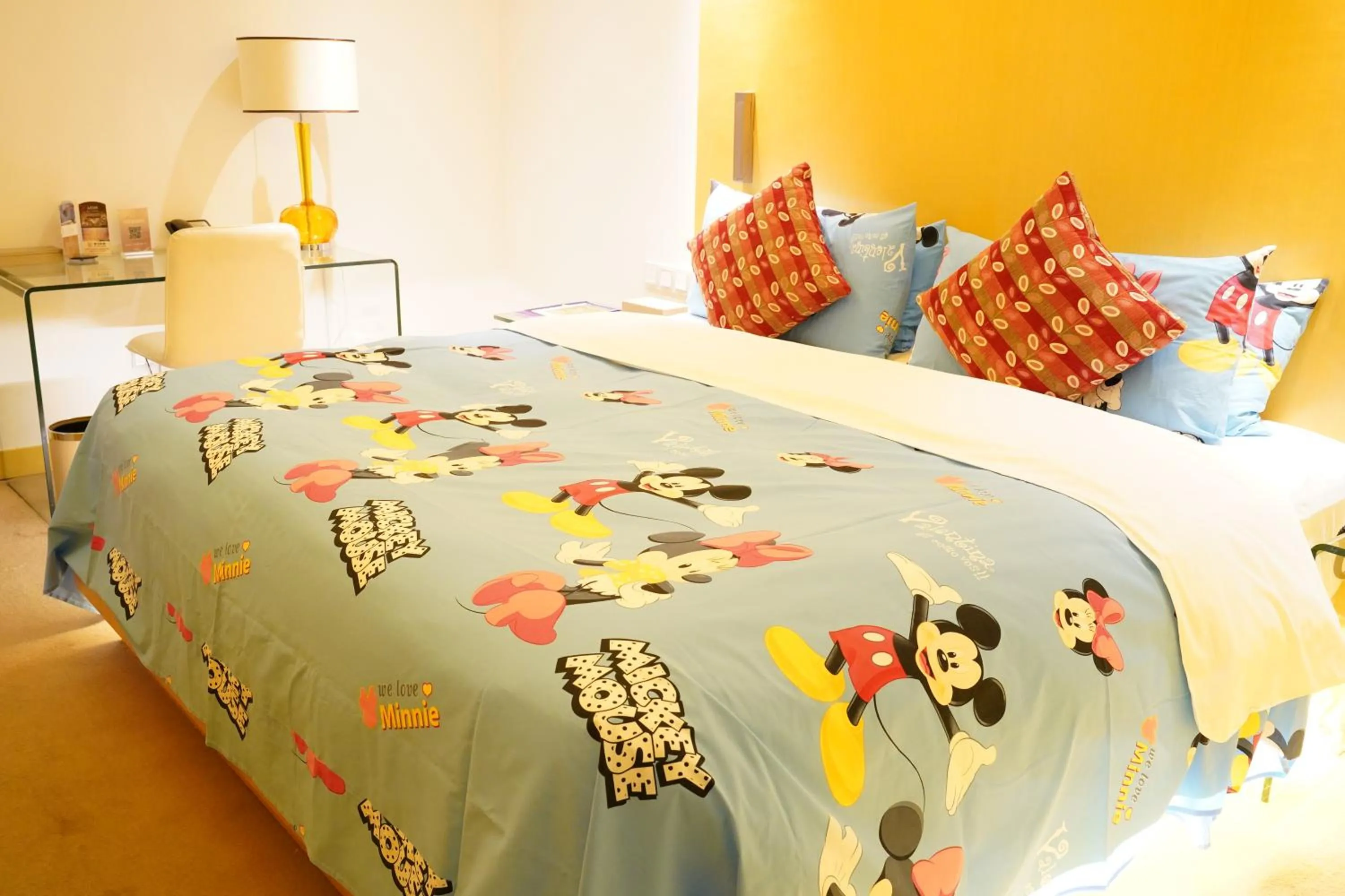 Photo of the whole room in Grand Mercure Hotel Hualing