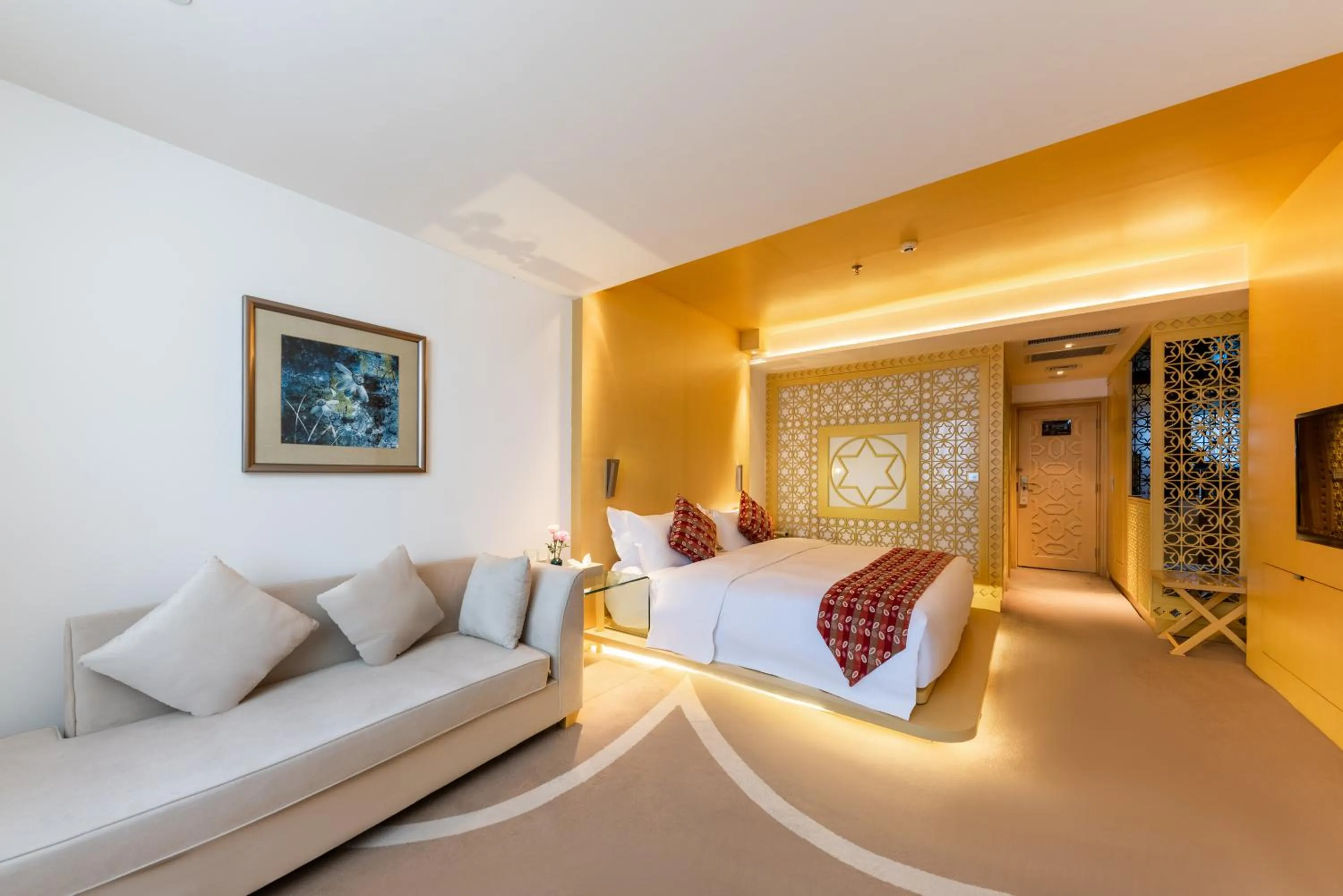 Living room in Grand Mercure Hotel Hualing