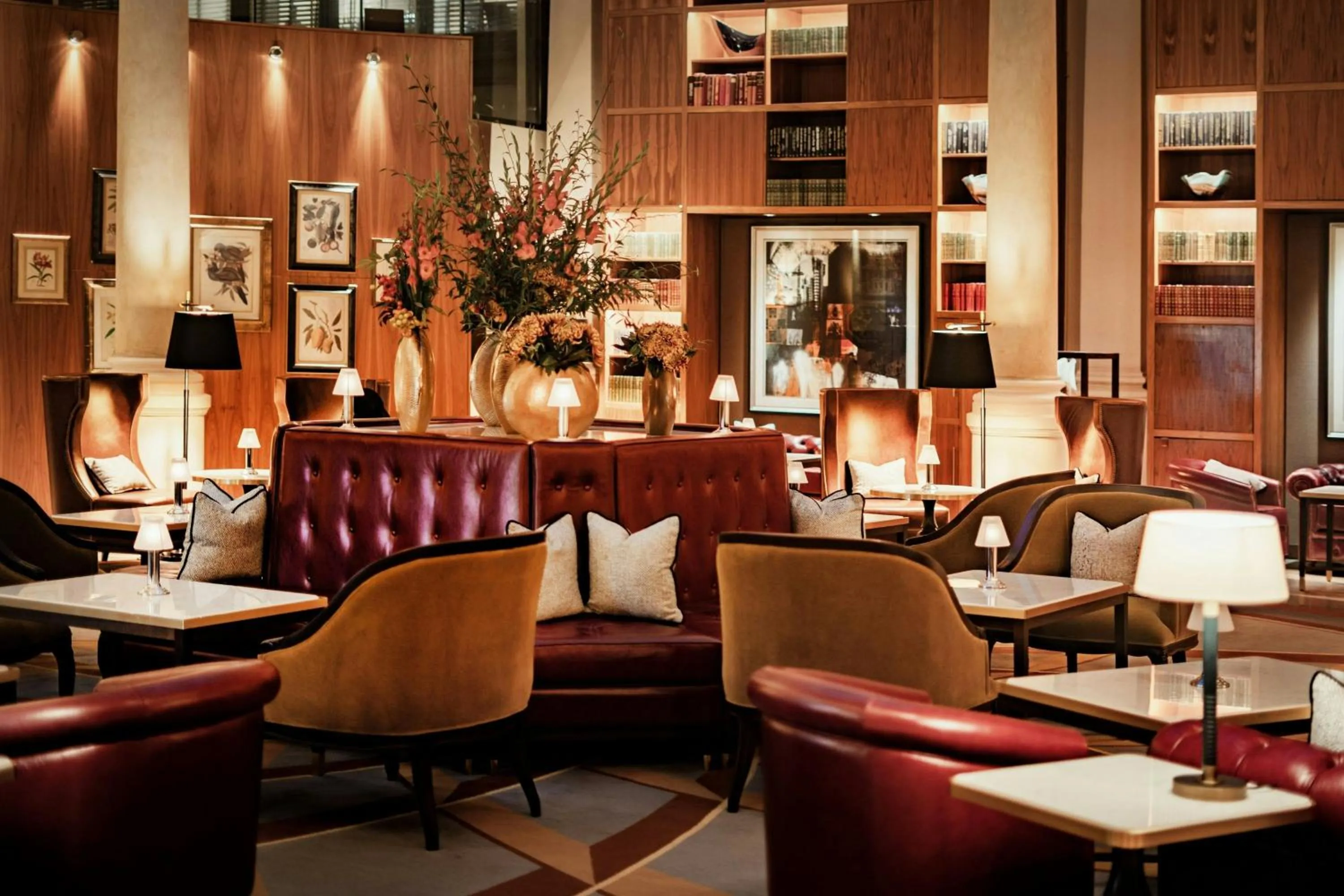 Lounge or bar in Threadneedles, Autograph Collection
