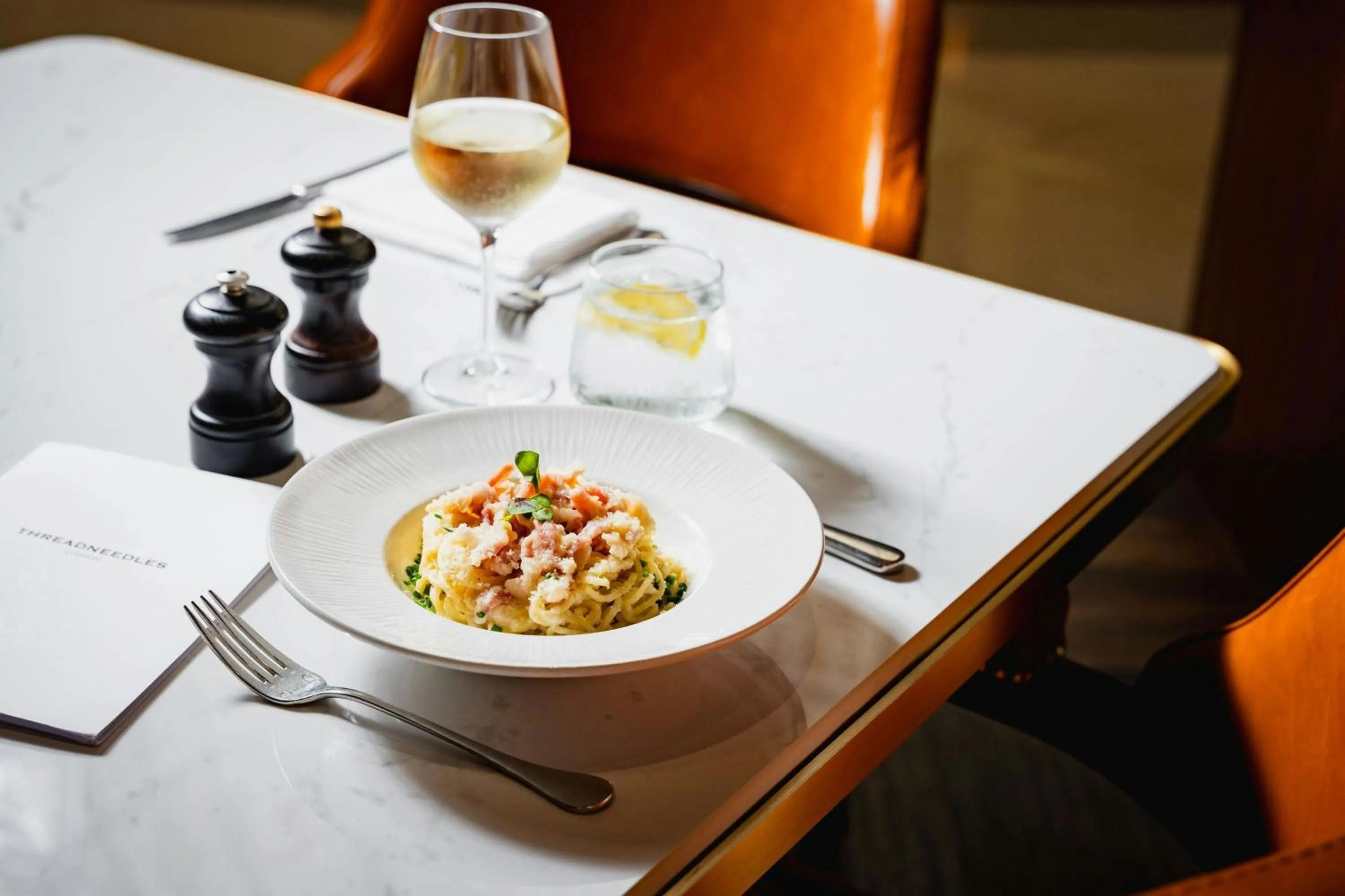 Restaurant/places to eat in Threadneedles, Autograph Collection