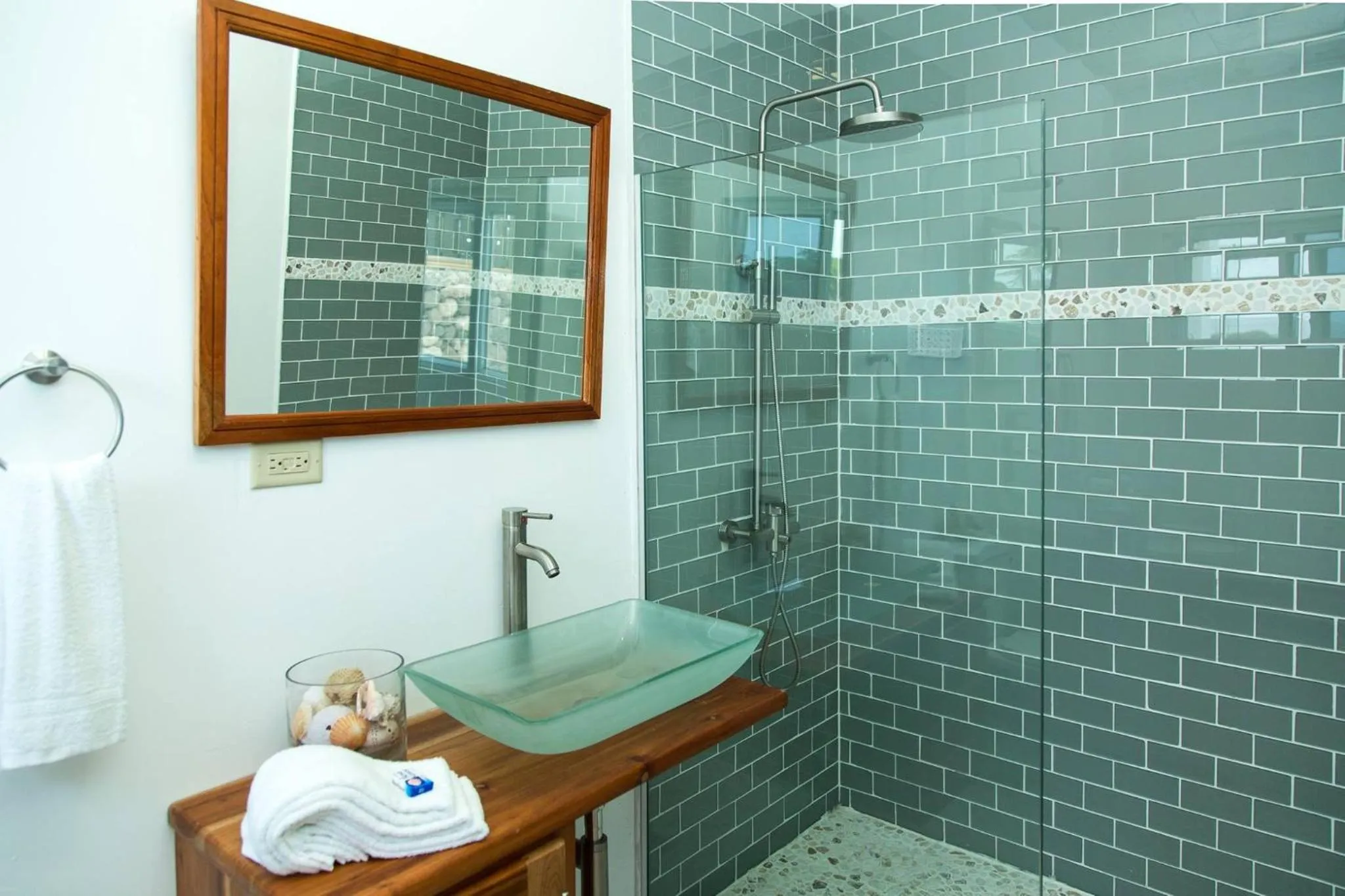 Shower in Turtles Nest Villa