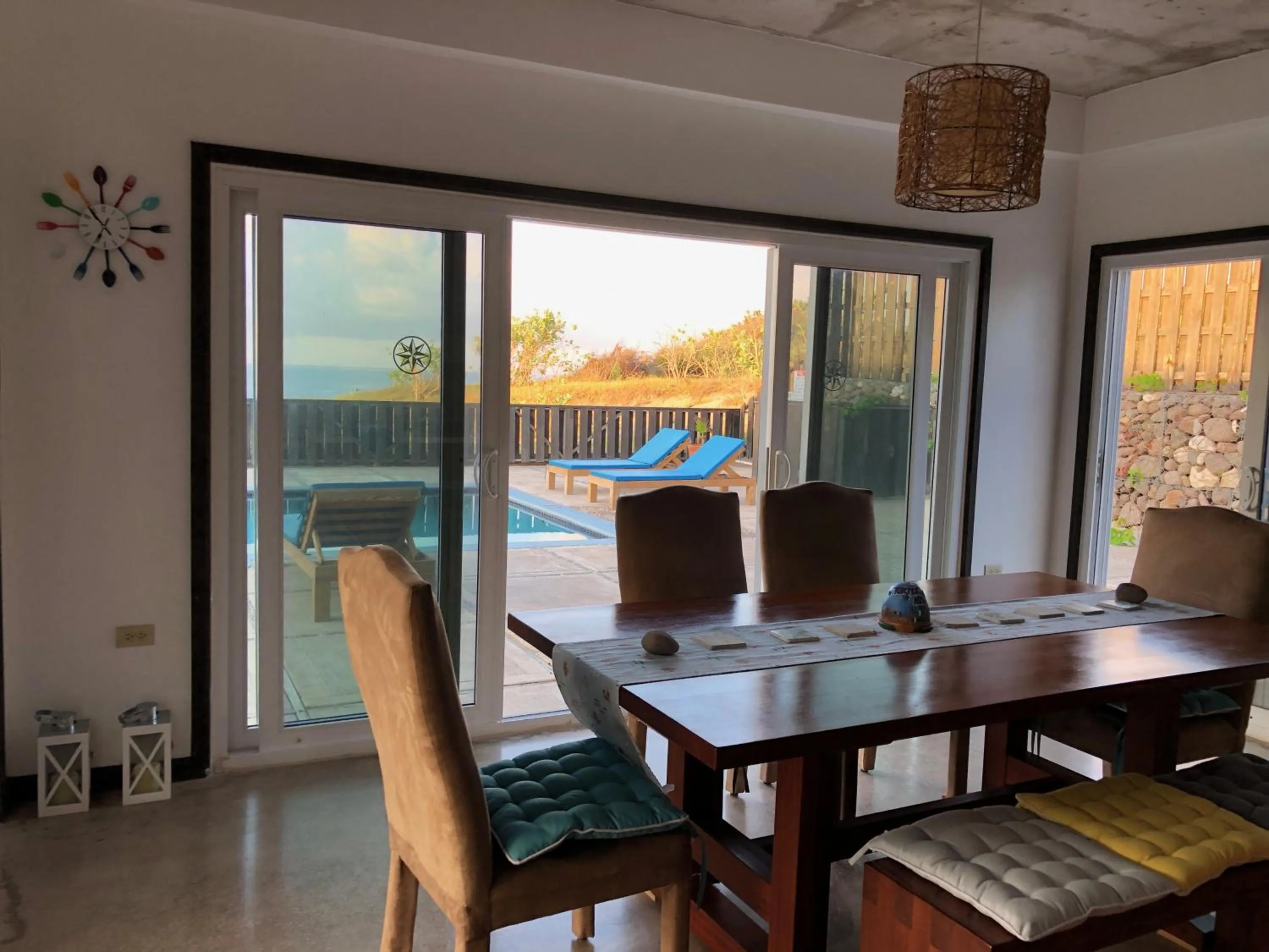 Kitchen or kitchenette in Turtles Nest Villa