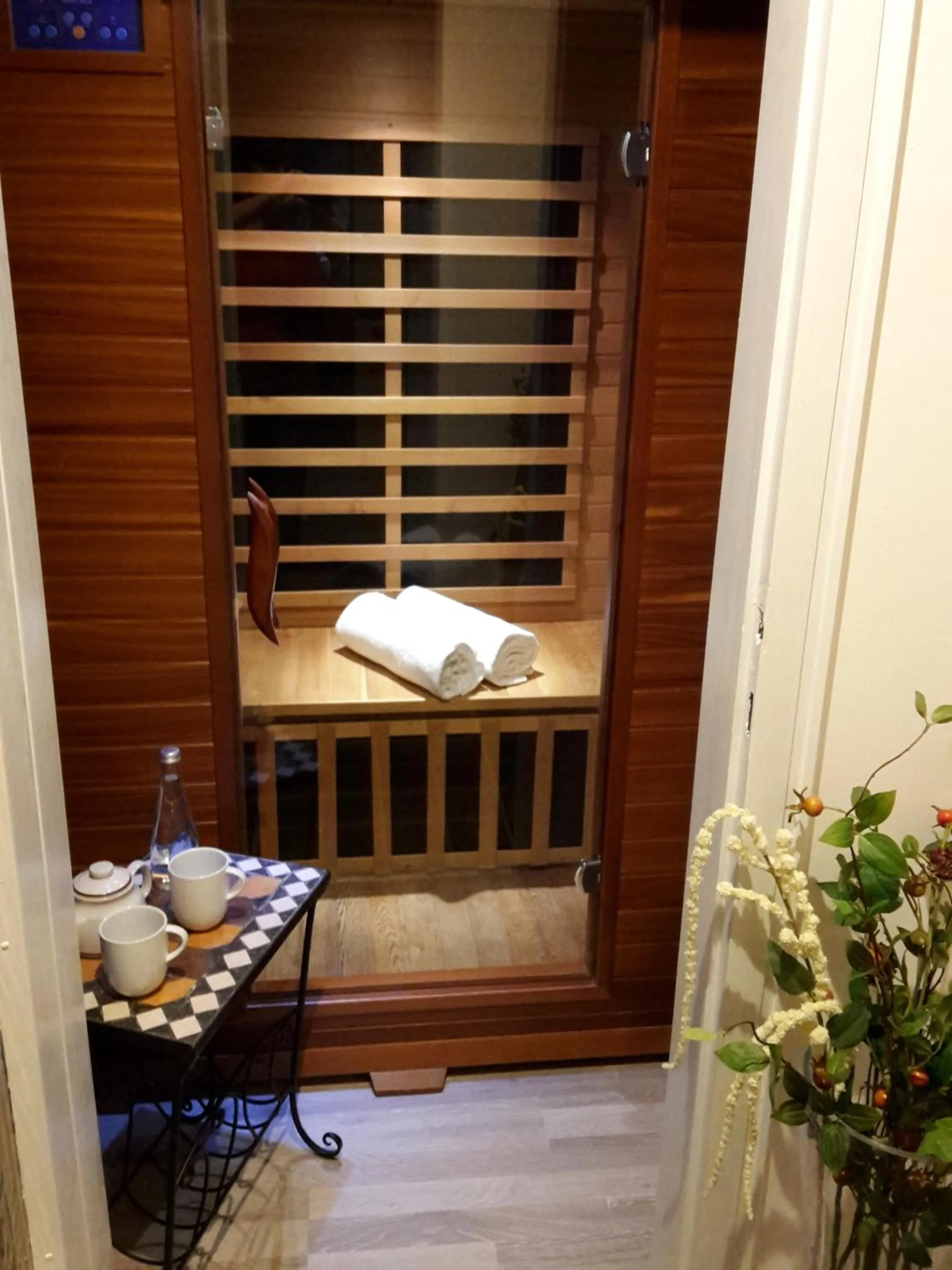 Sauna, Bed in Residence Sole