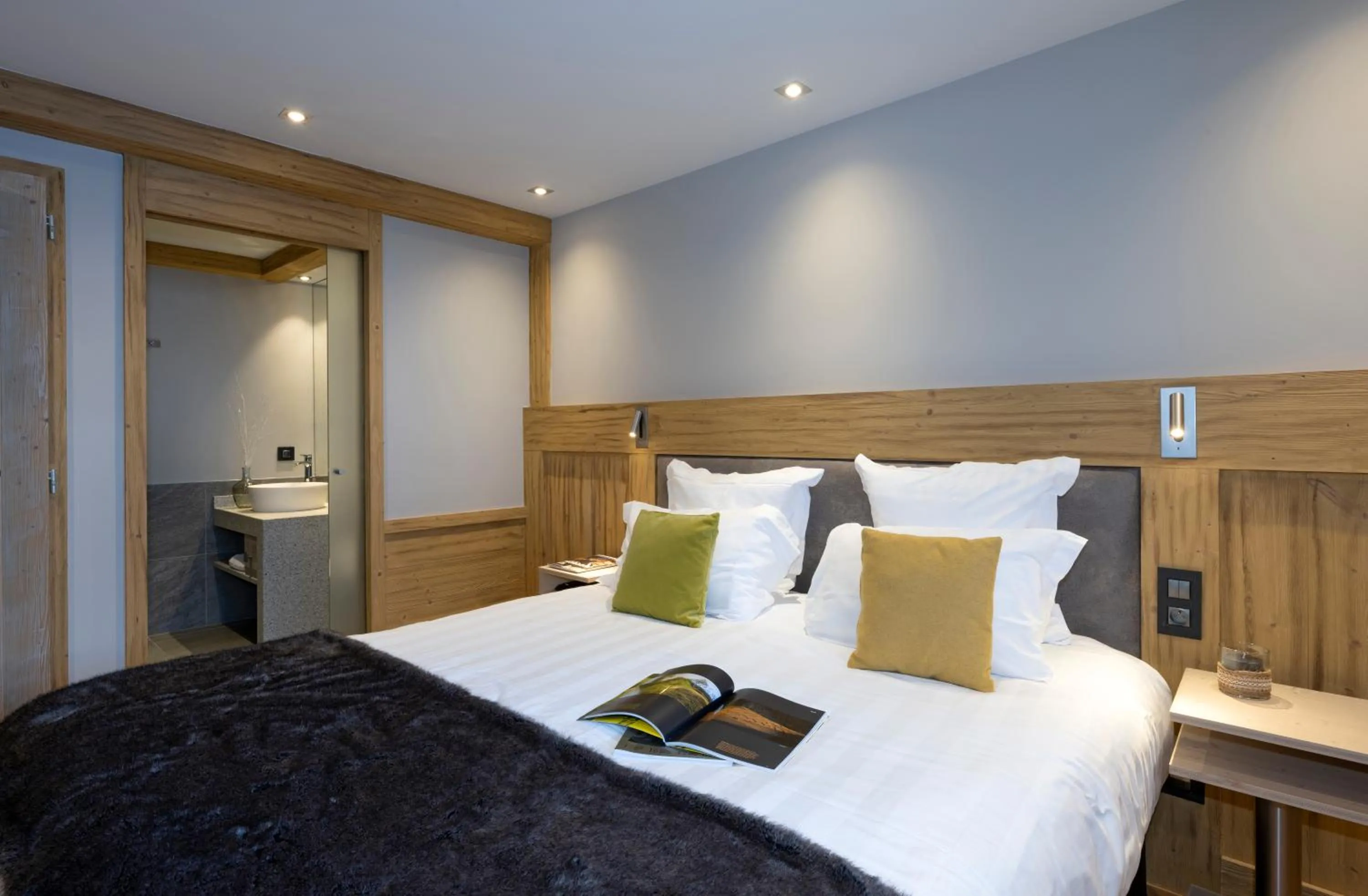 Bed in MGM Hôtels & Résidences - Résidence Chalets Elena
