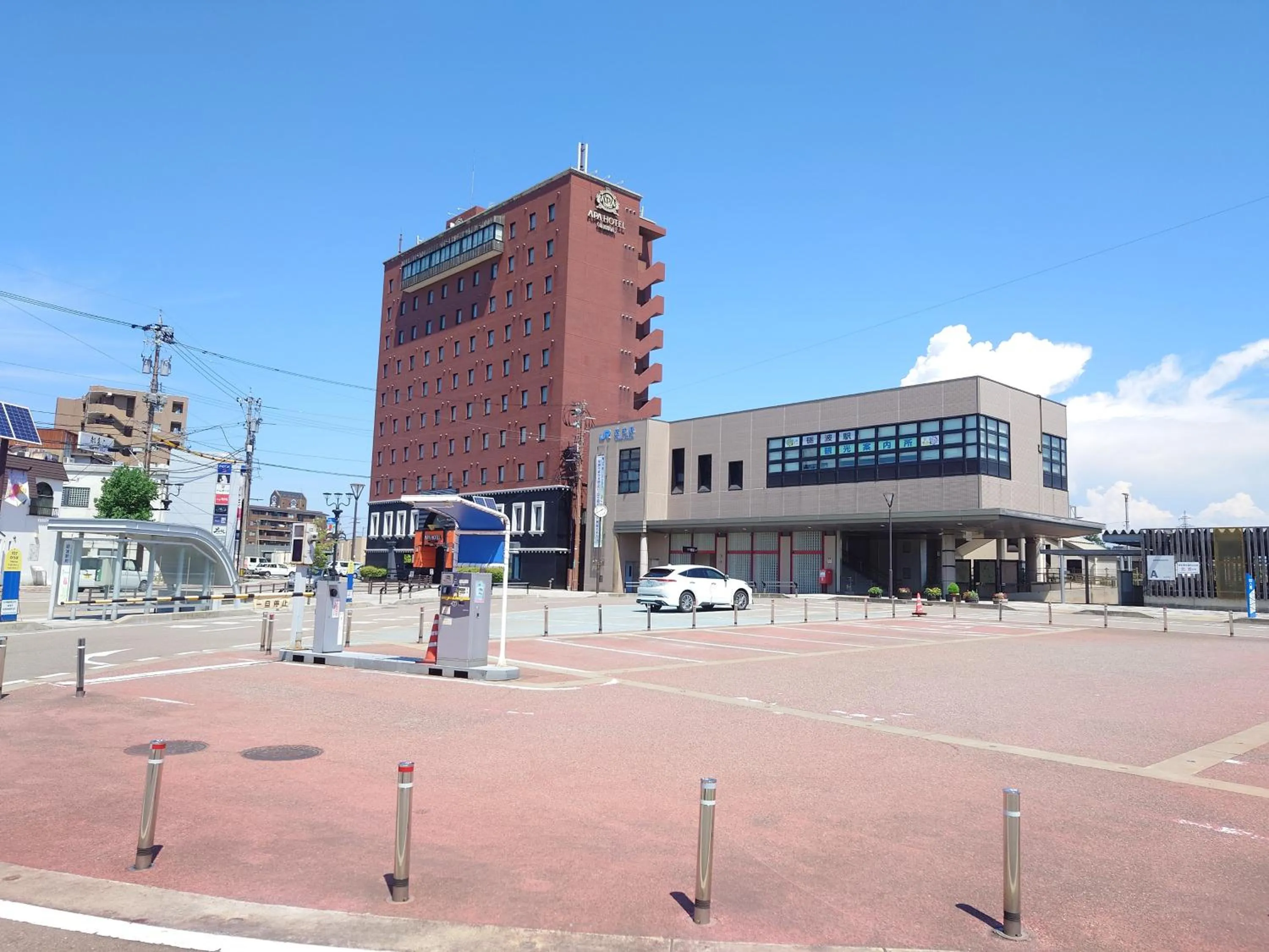 Parking in APA Hotel Tonami Ekimae
