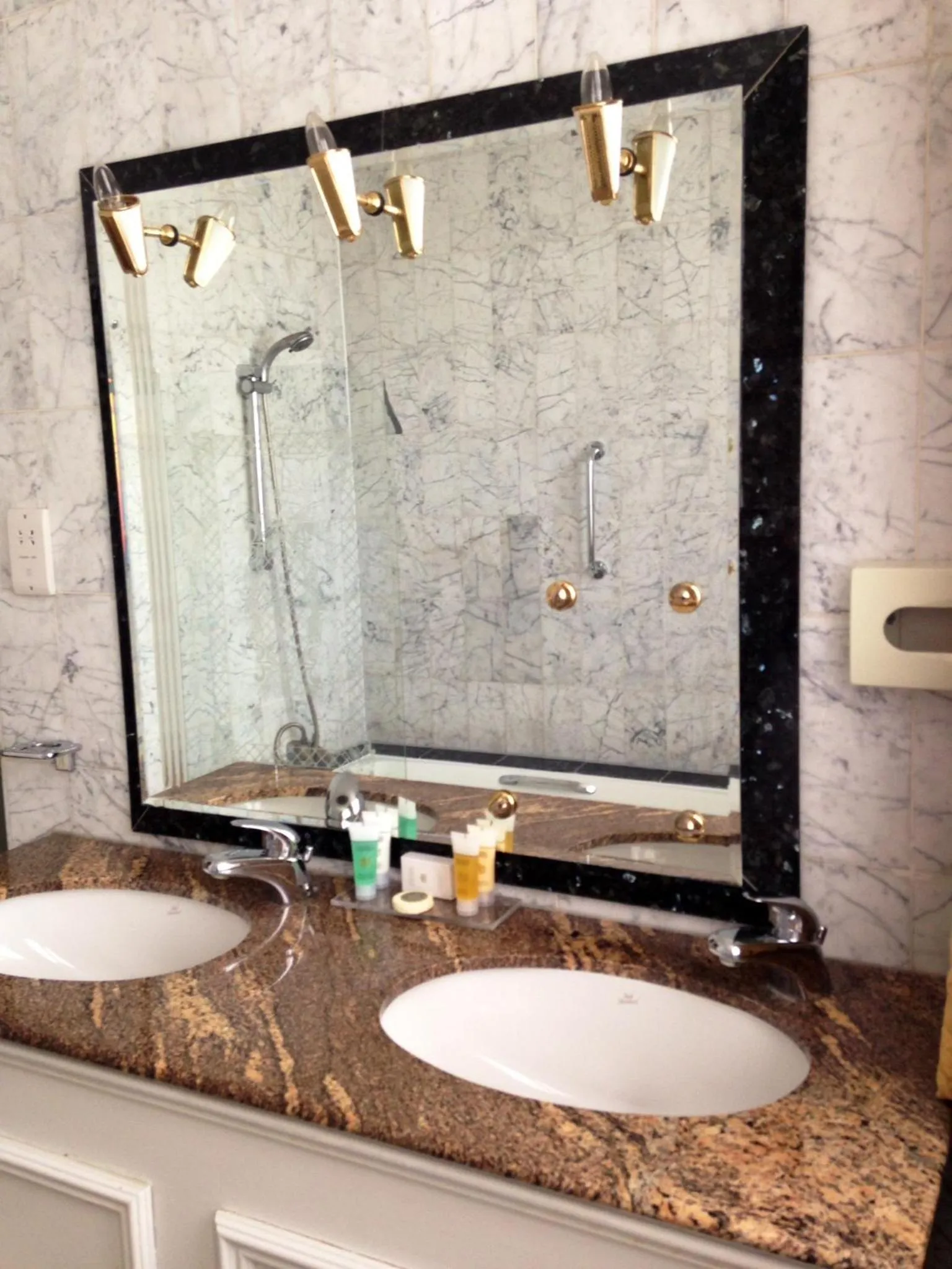 Bathroom in The Colonnade