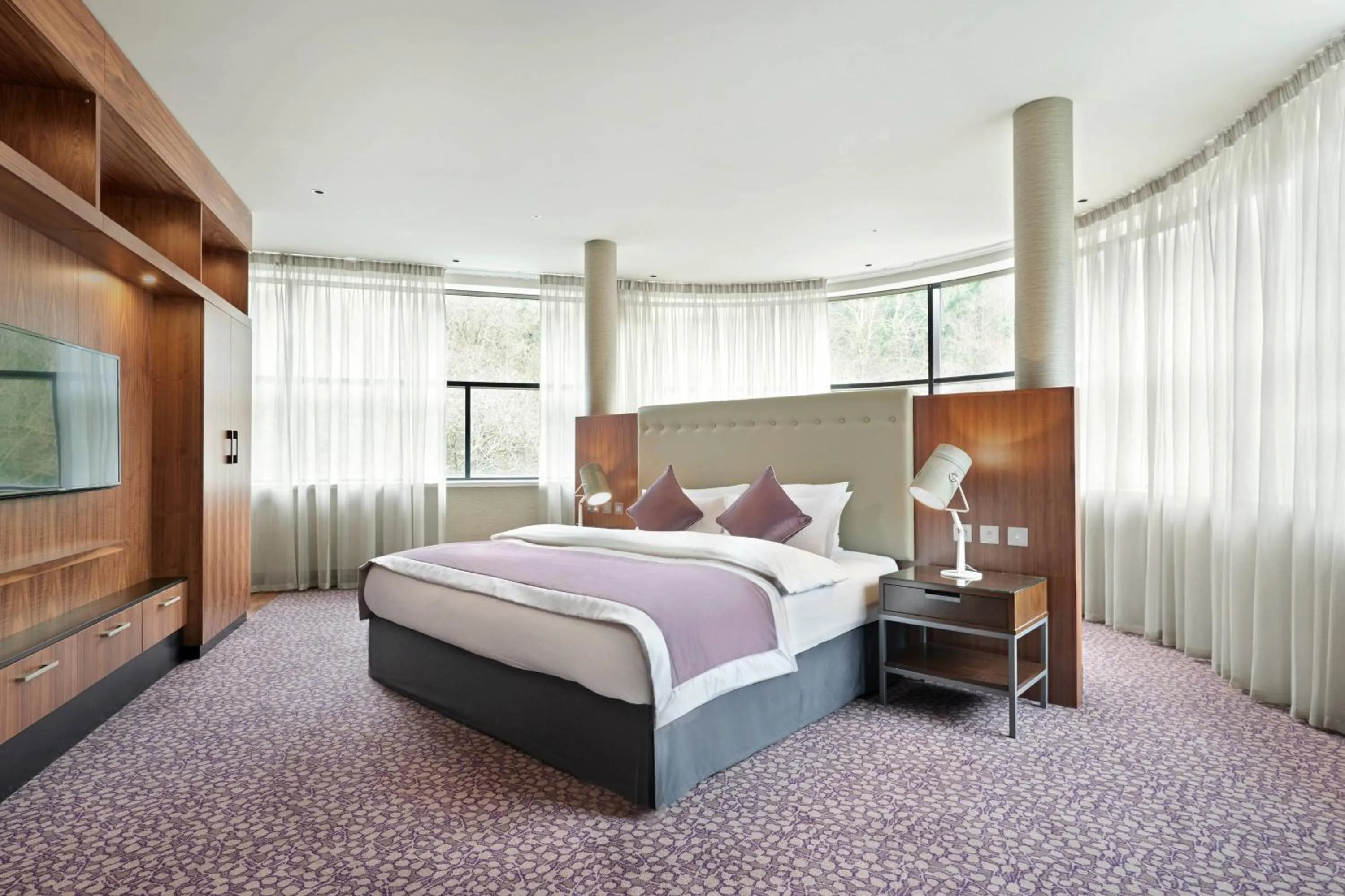 Bedroom, Bed in The Glasshouse, Autograph Collection