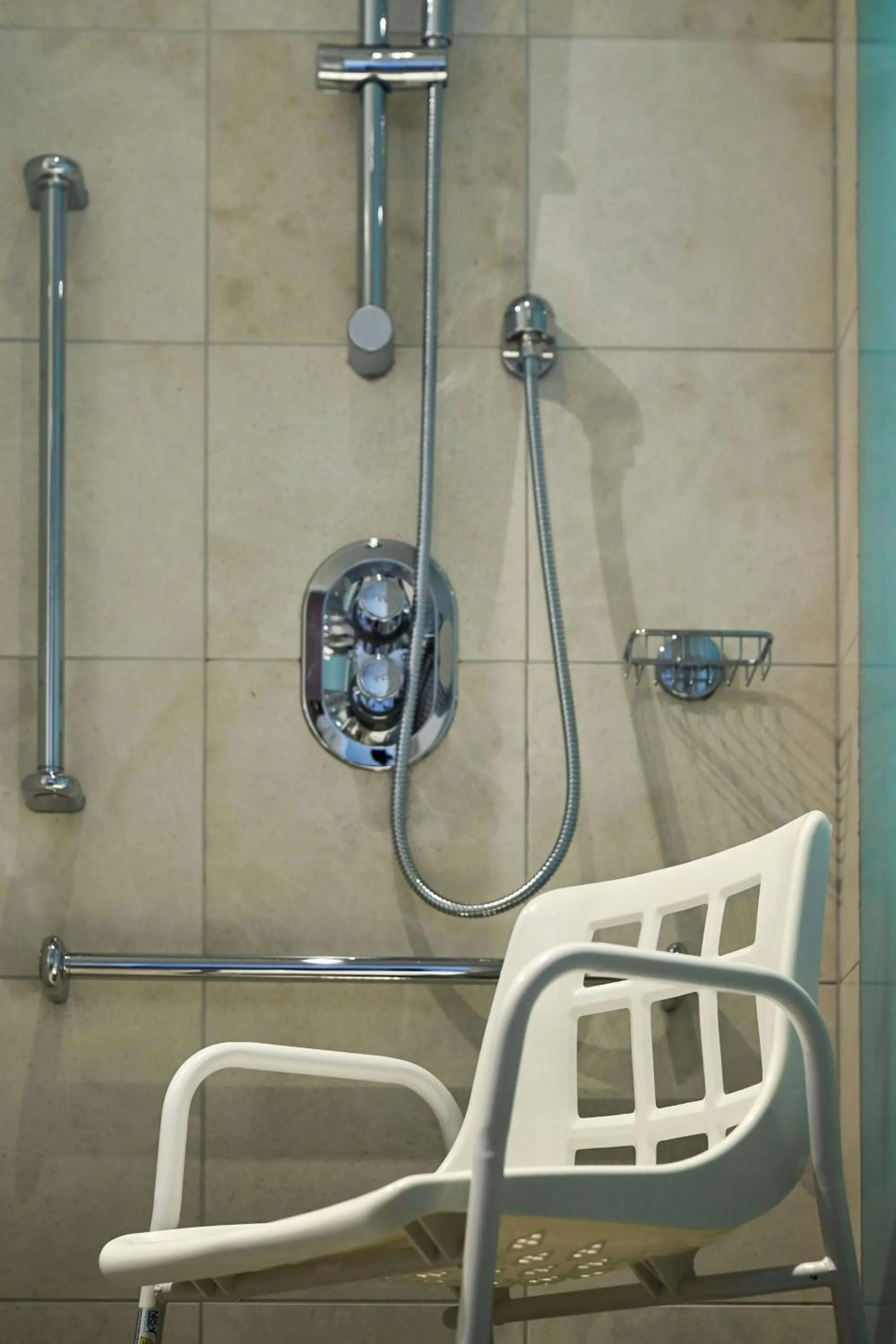 Bathroom in The Glasshouse, Autograph Collection