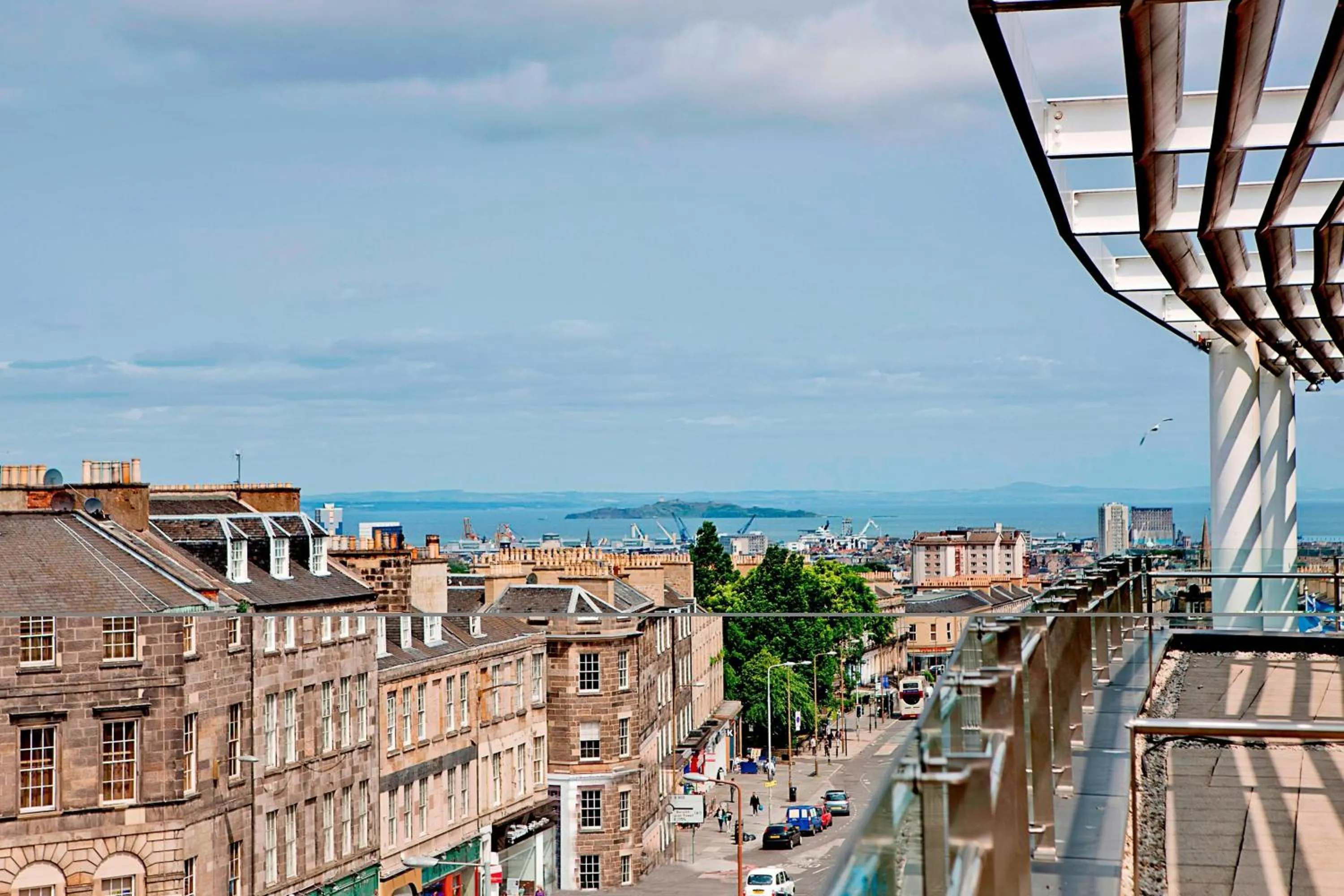 Photo of the whole room in The Glasshouse, Autograph Collection