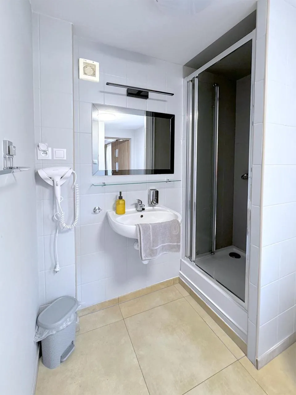 Shower in Willa Elżbieta - komfortowy wypoczynek, znakomite recenzje Gości