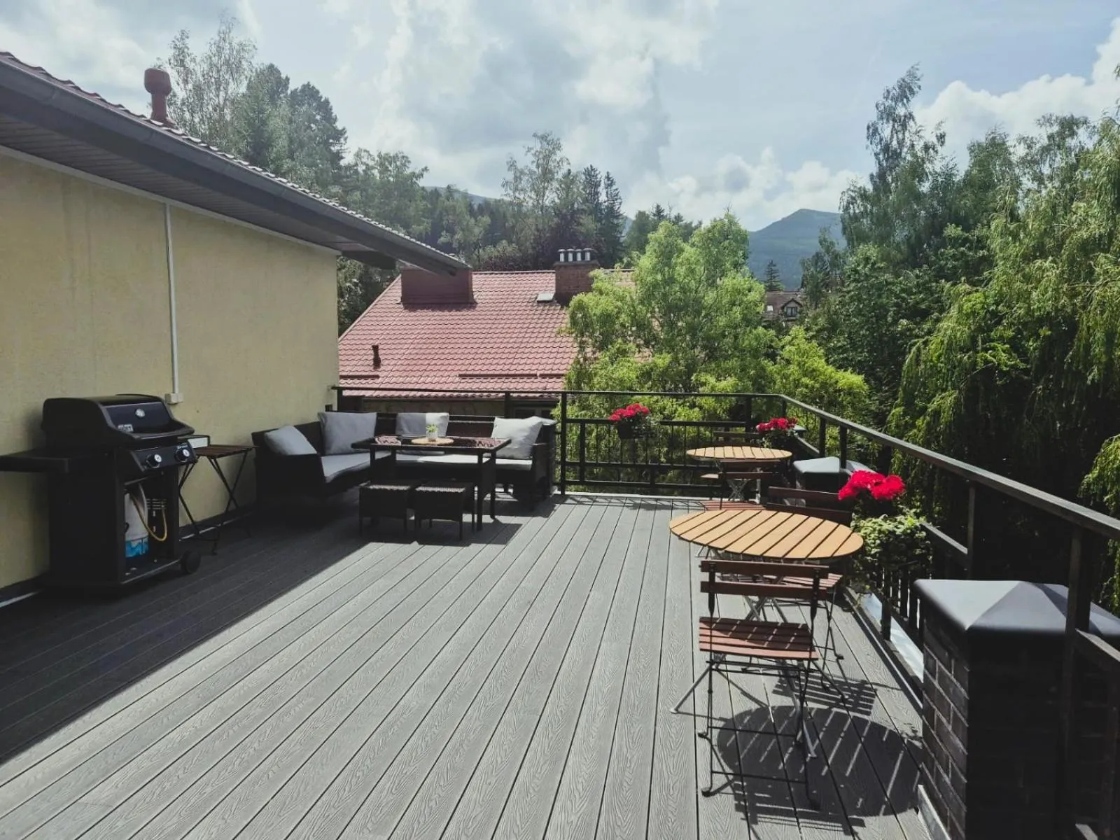 Property building in Willa Elżbieta - komfortowy wypoczynek, znakomite recenzje Gości