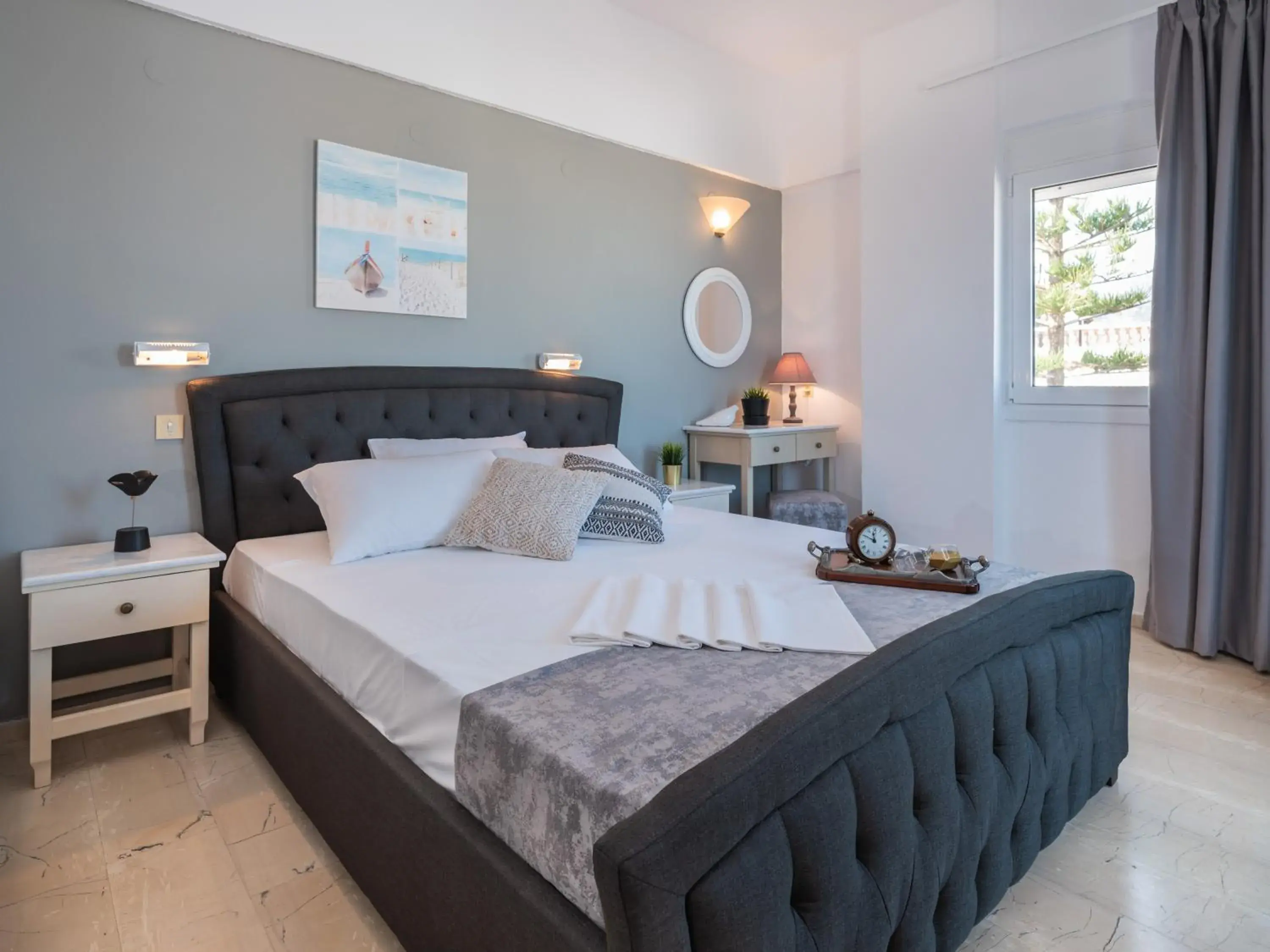 Deluxe Twin Room in Pasiphae Hotel Deluxe Twin Room in Pasiphae Hotel