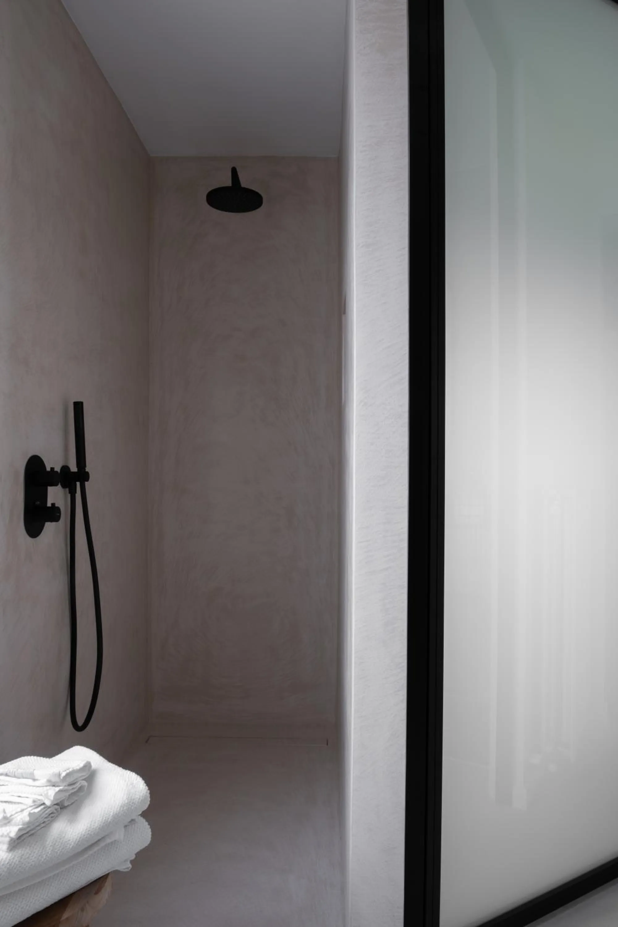 Shower in B&B De Joker