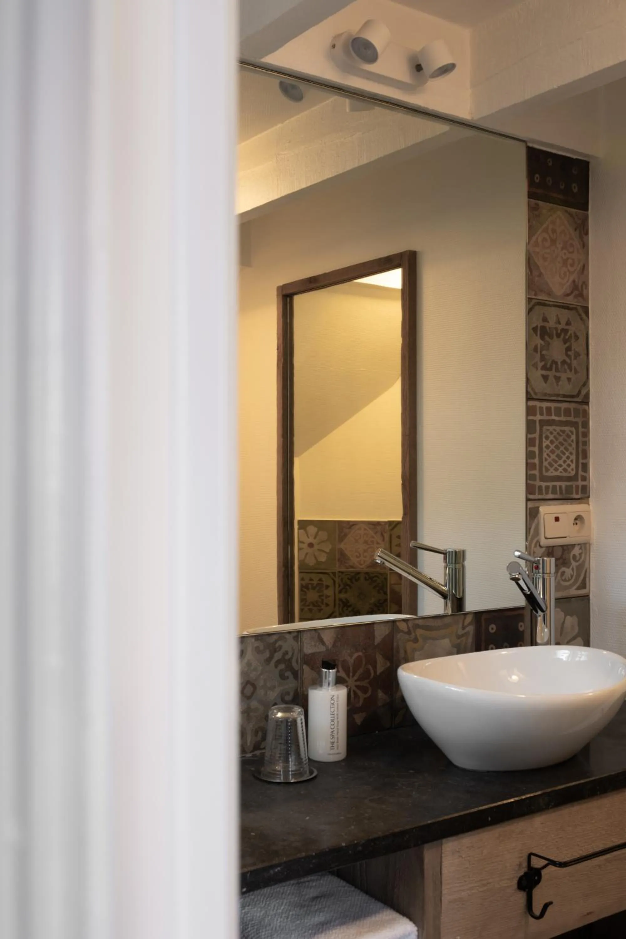 Bathroom in B&B De Joker