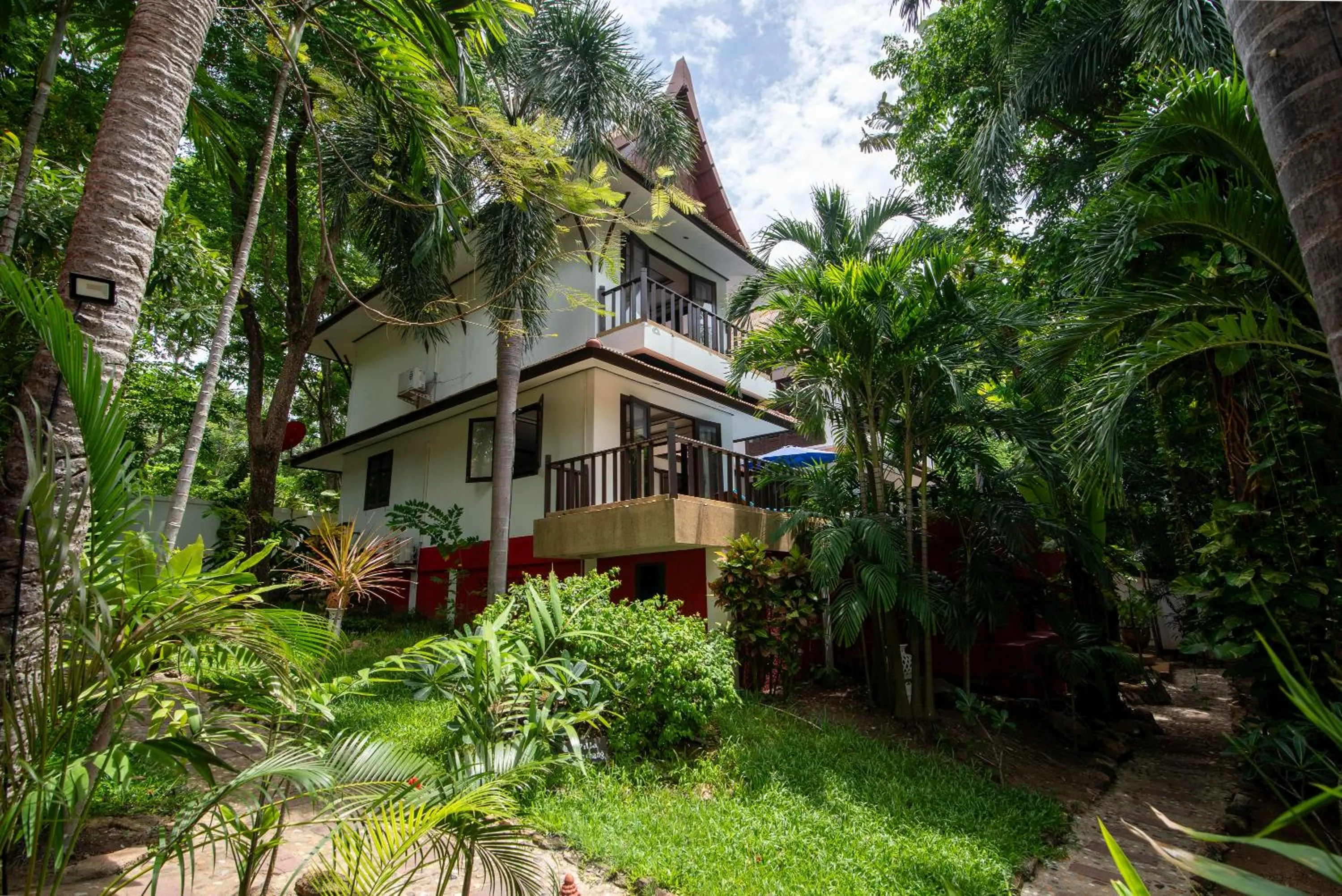 Property building in Paradise Island Estate