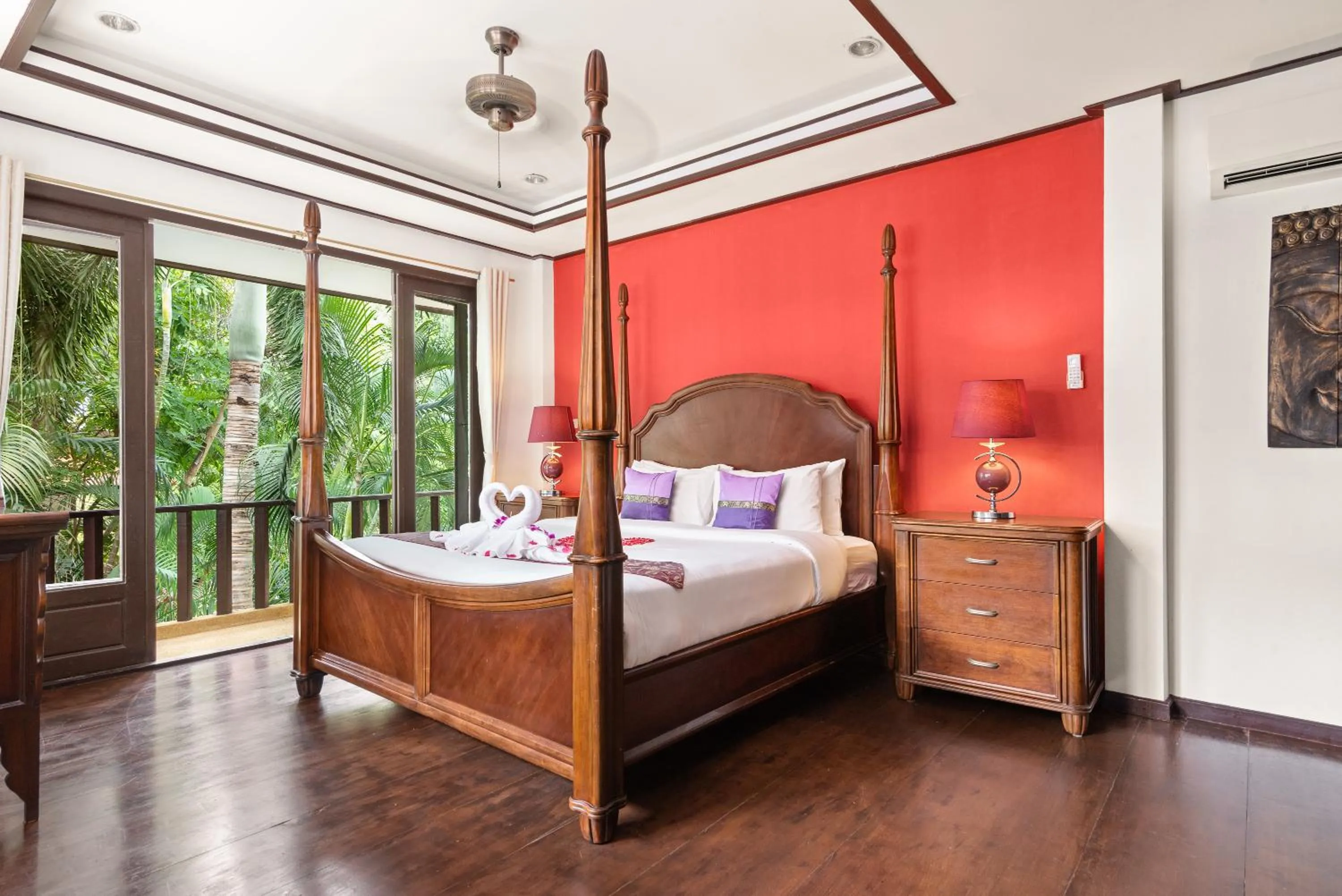 Bedroom, Bed in Paradise Island Estate