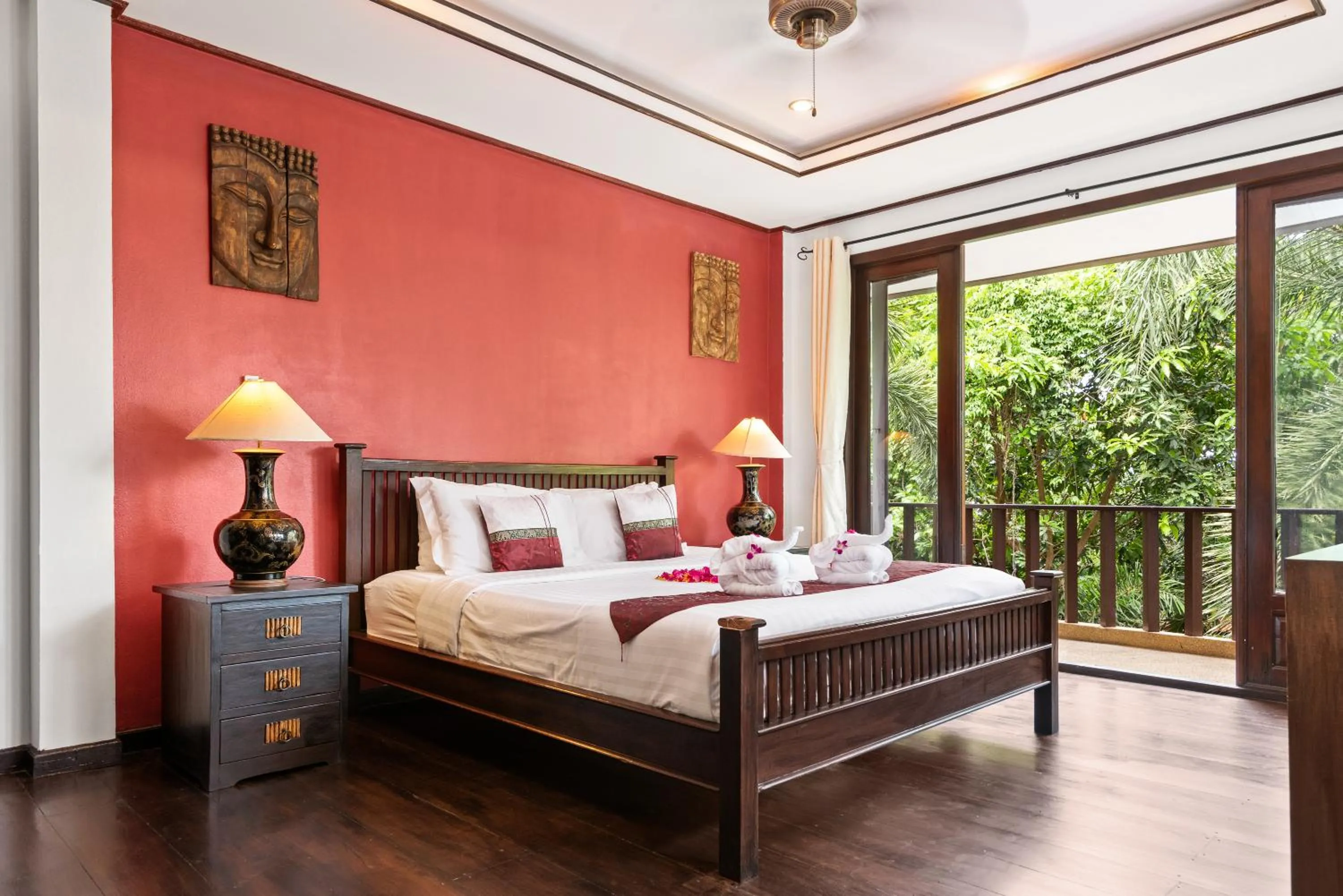 Bed in Paradise Island Estate