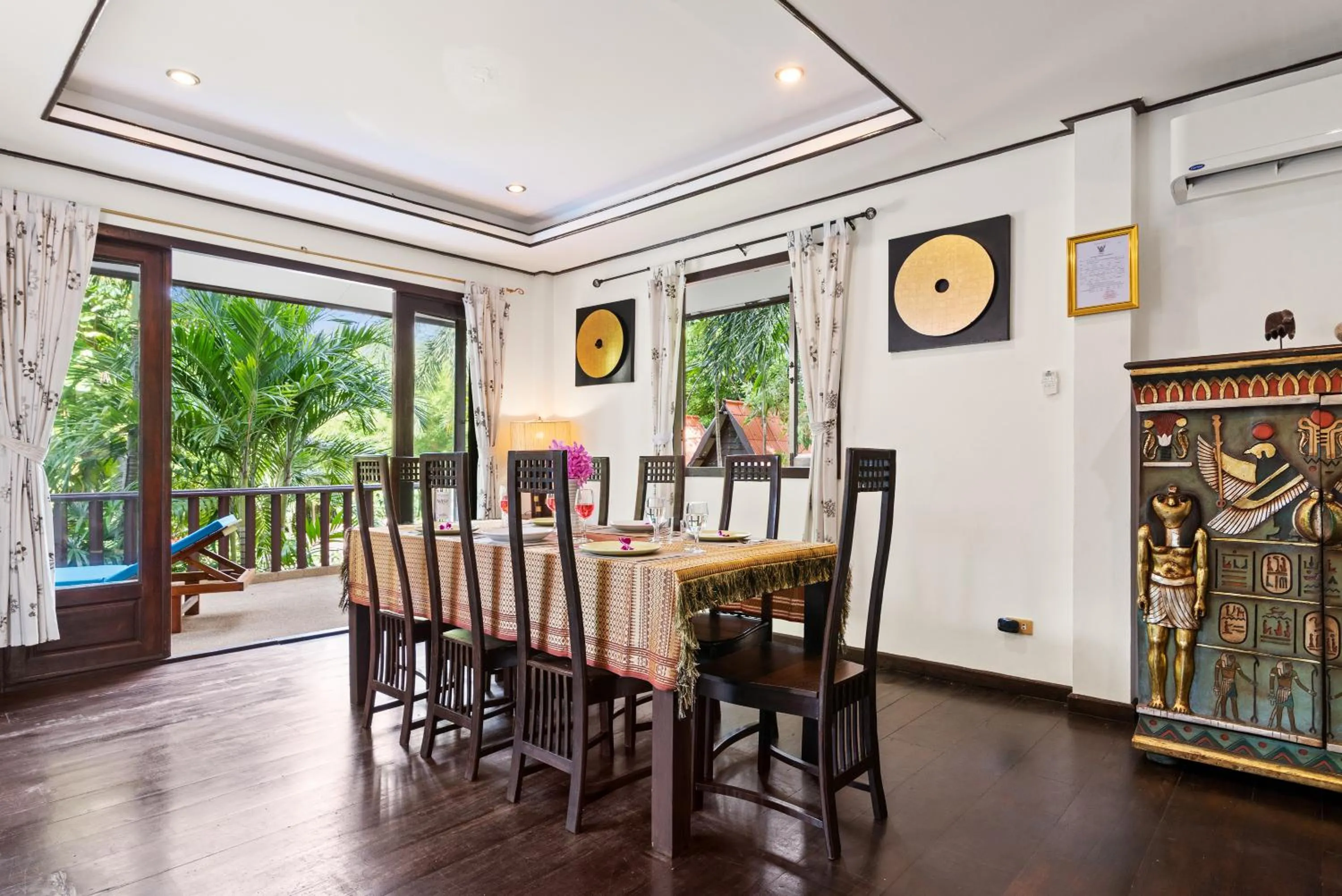 Dining area in Paradise Island Estate