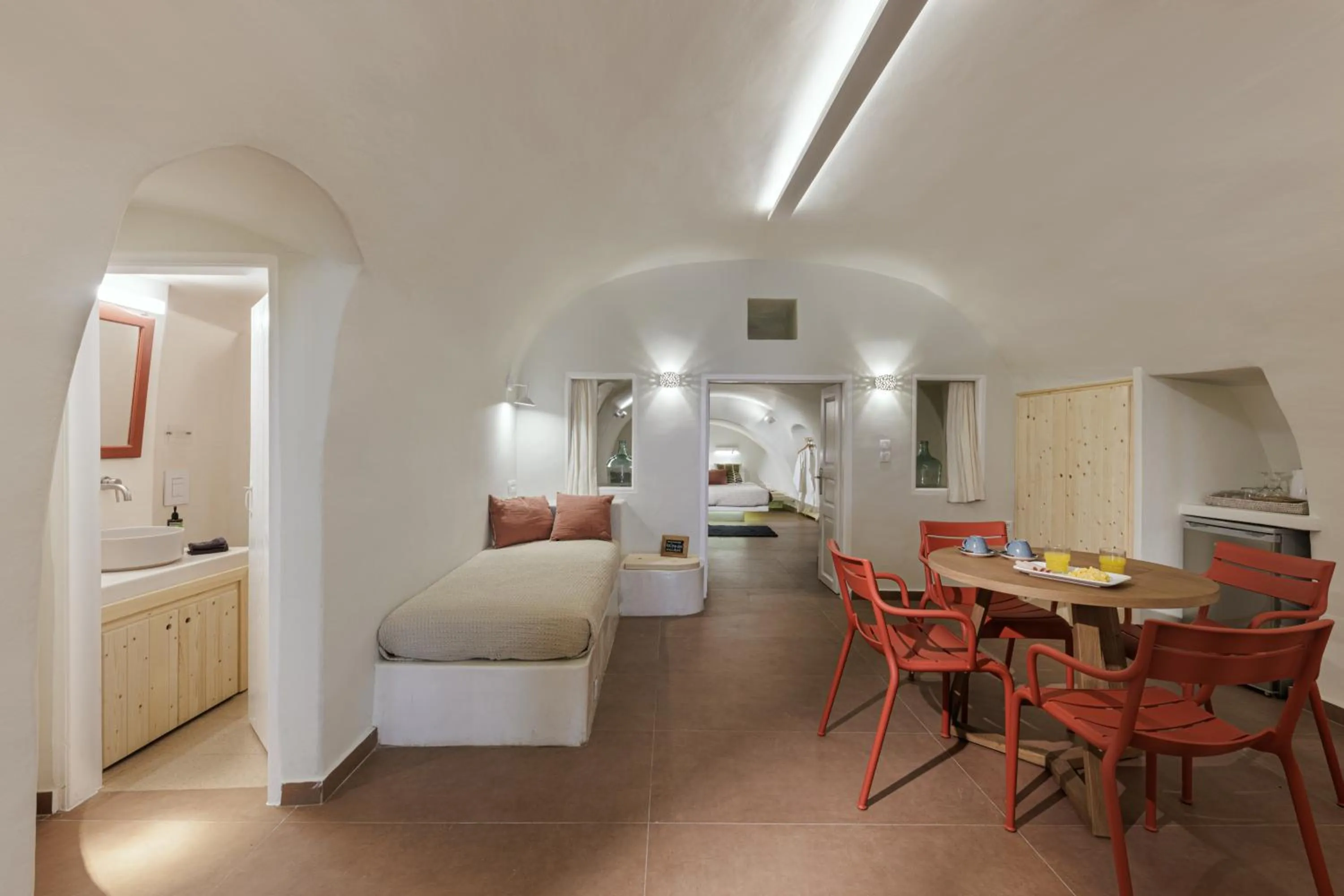 Blue Dolphins Apartments