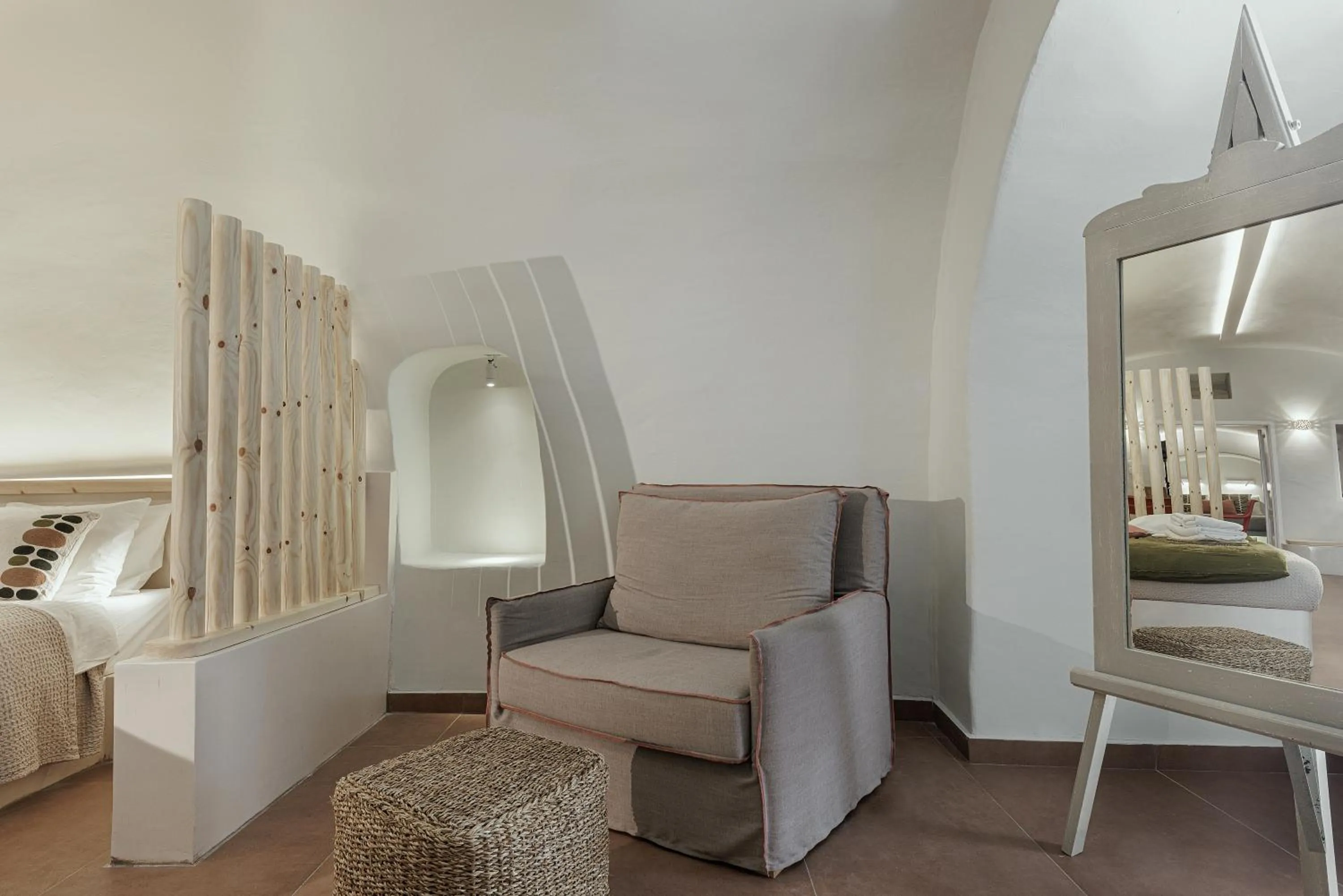 Bed in Blue Dolphins Apartments