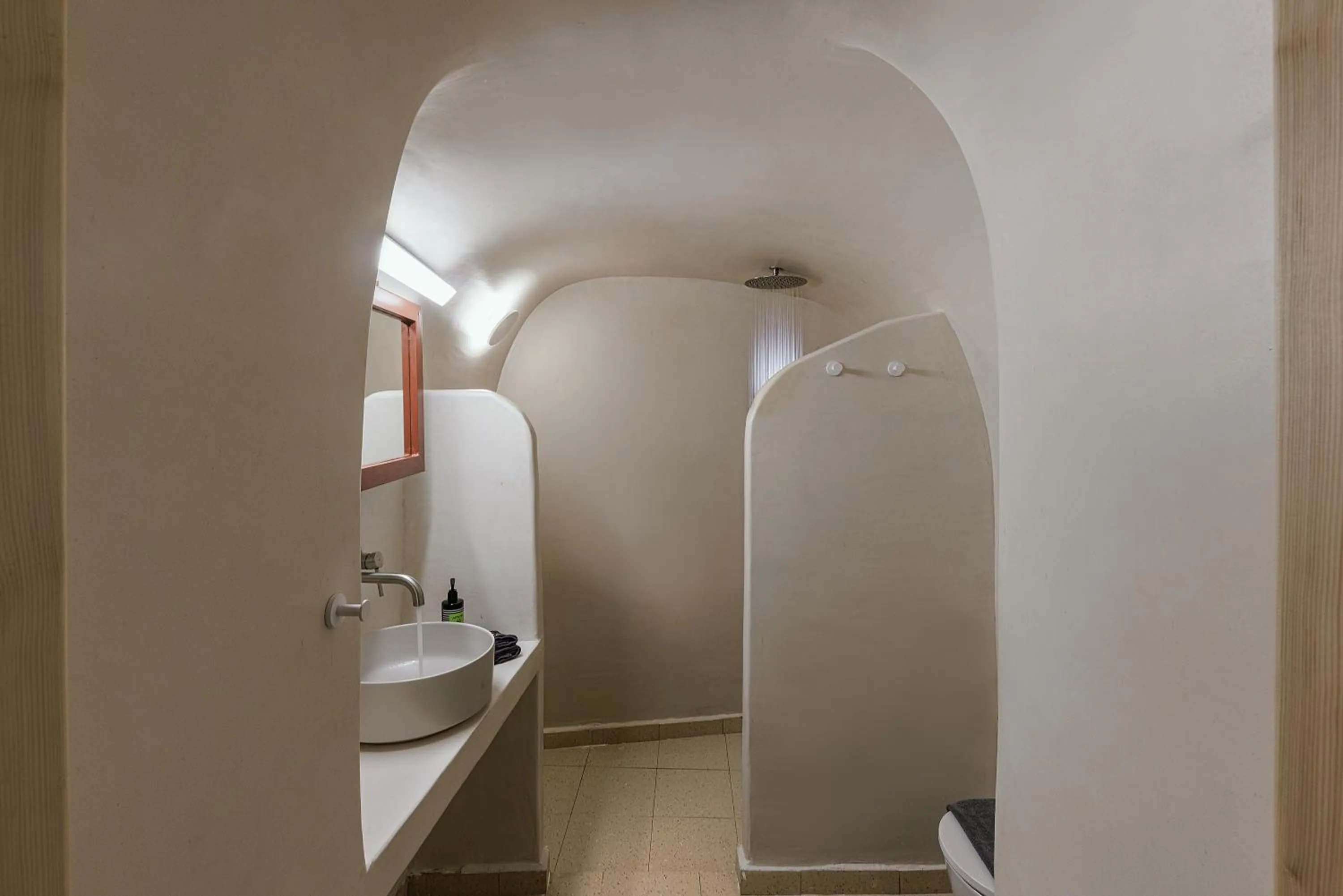 Blue Dolphins Apartments