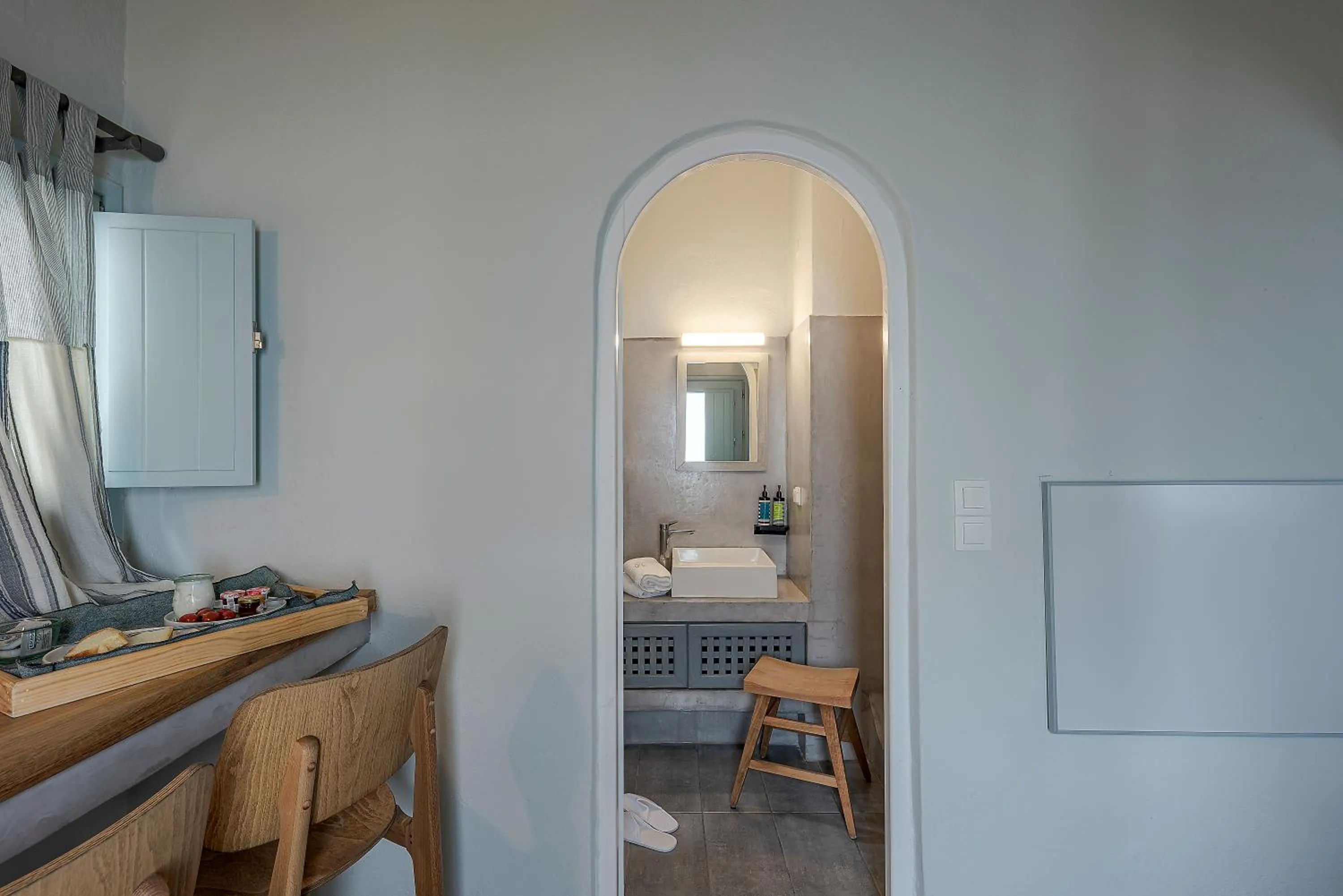 Bed in Blue Dolphins Apartments