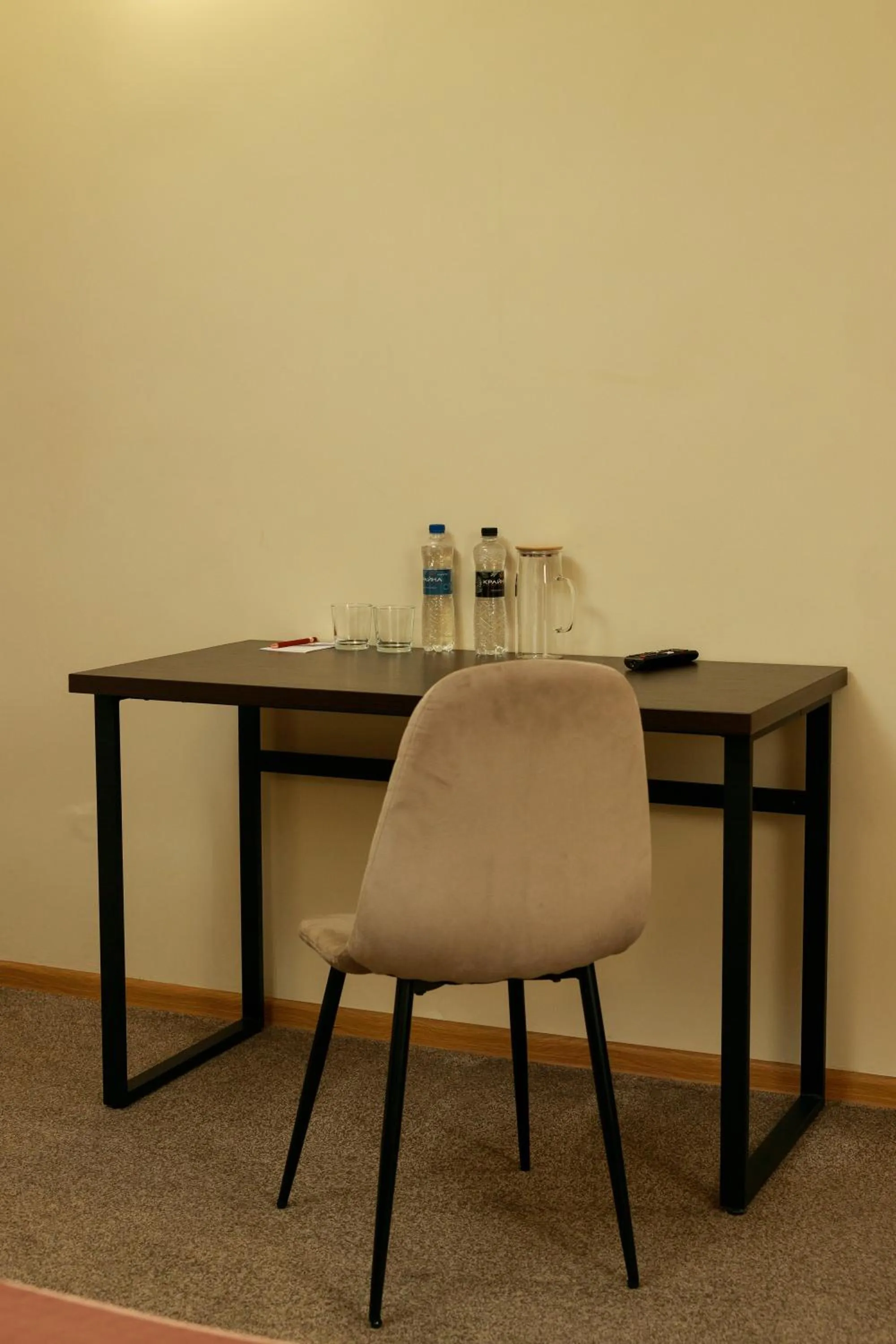 Photo of the whole room in Eduard Hotel