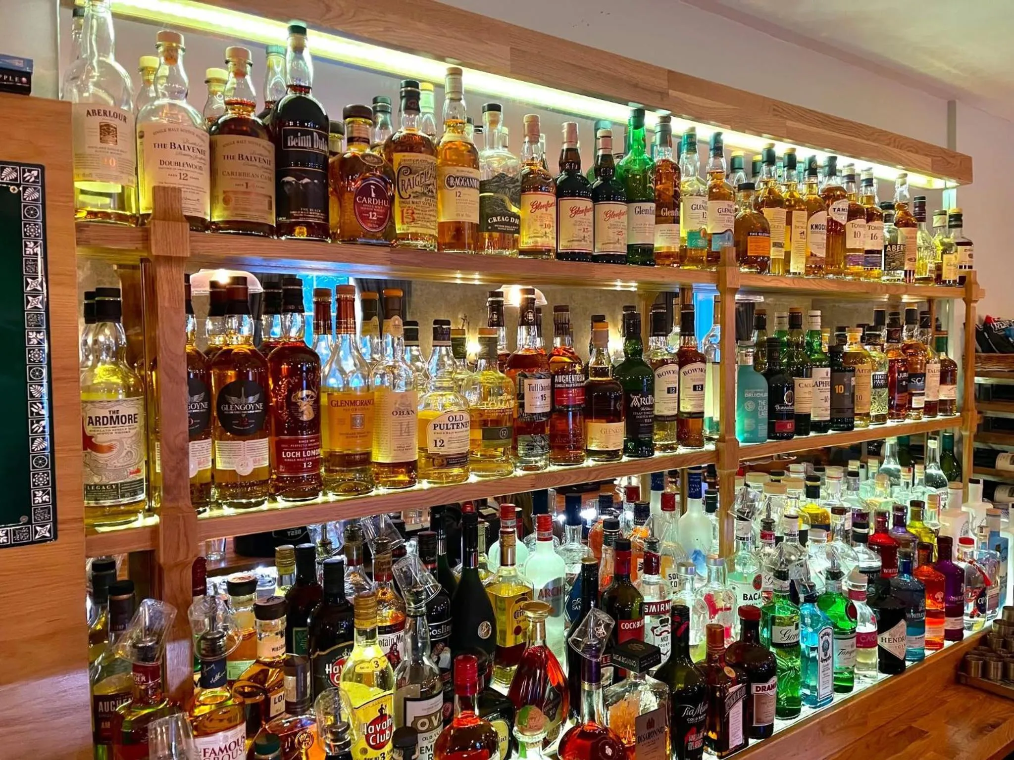 Lounge or bar in Duke Of Gordon Hotel