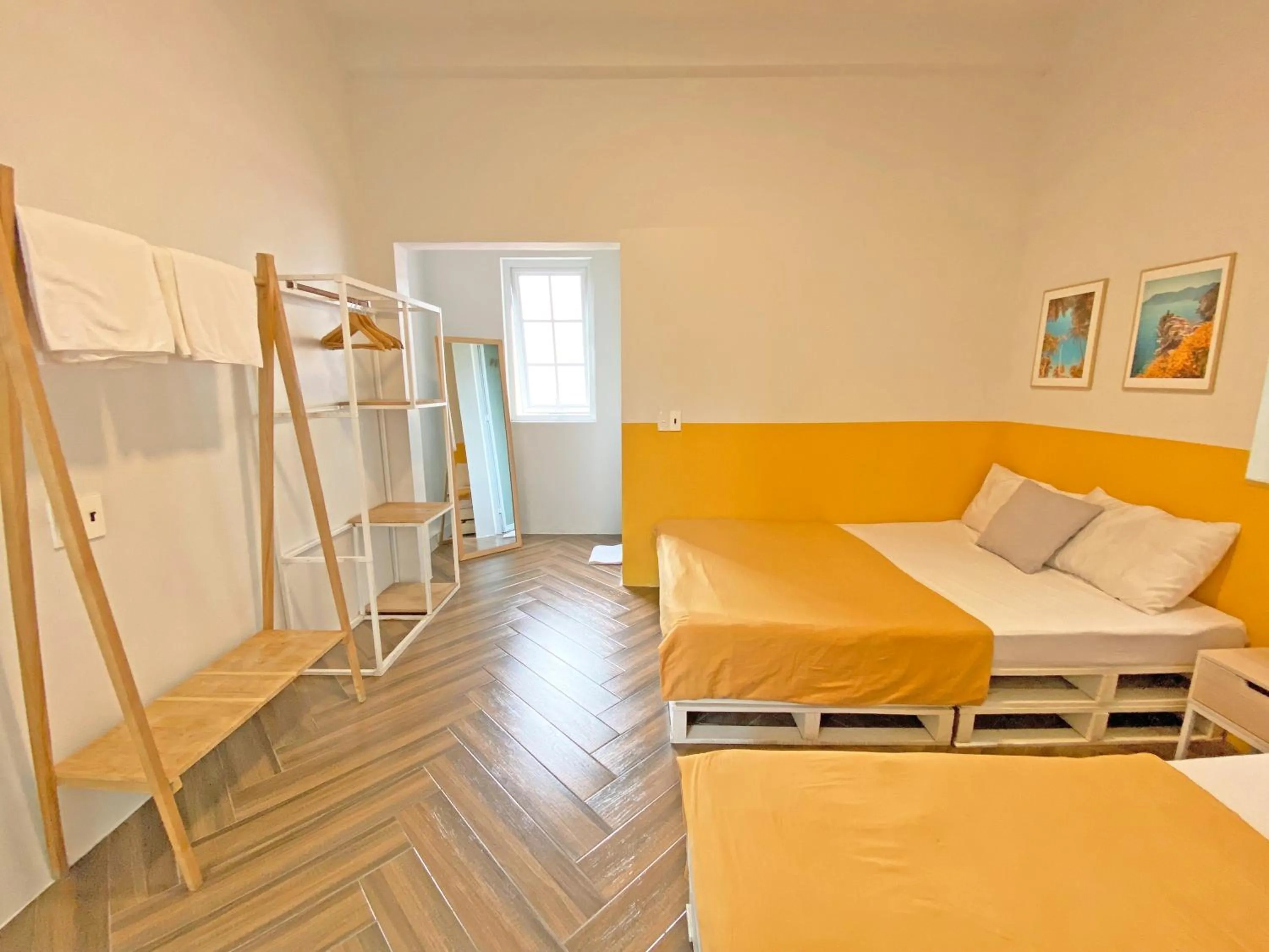 Bedroom in The Bay - Ha Long Homestay