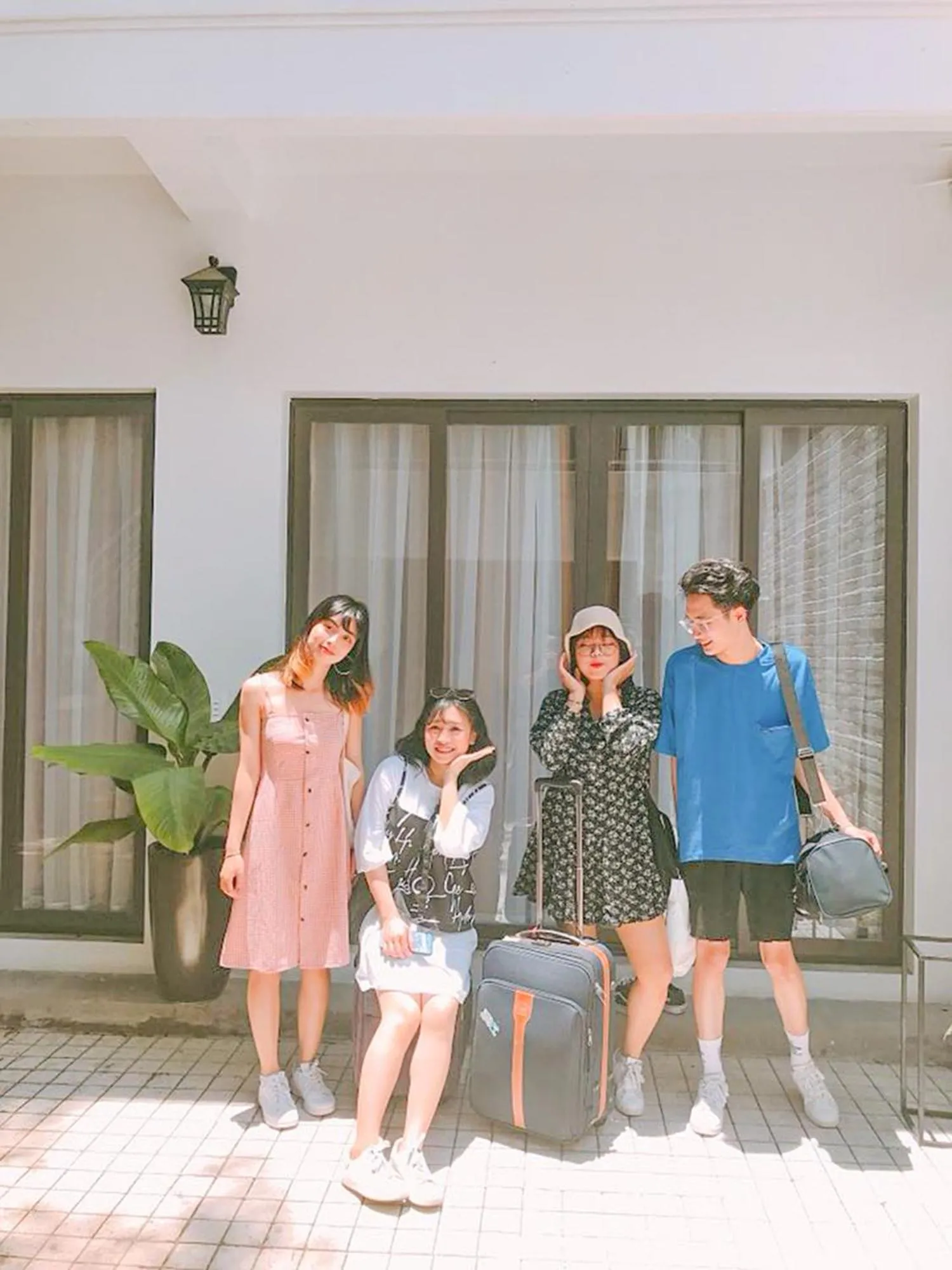 Patio in The Bay - Ha Long Homestay