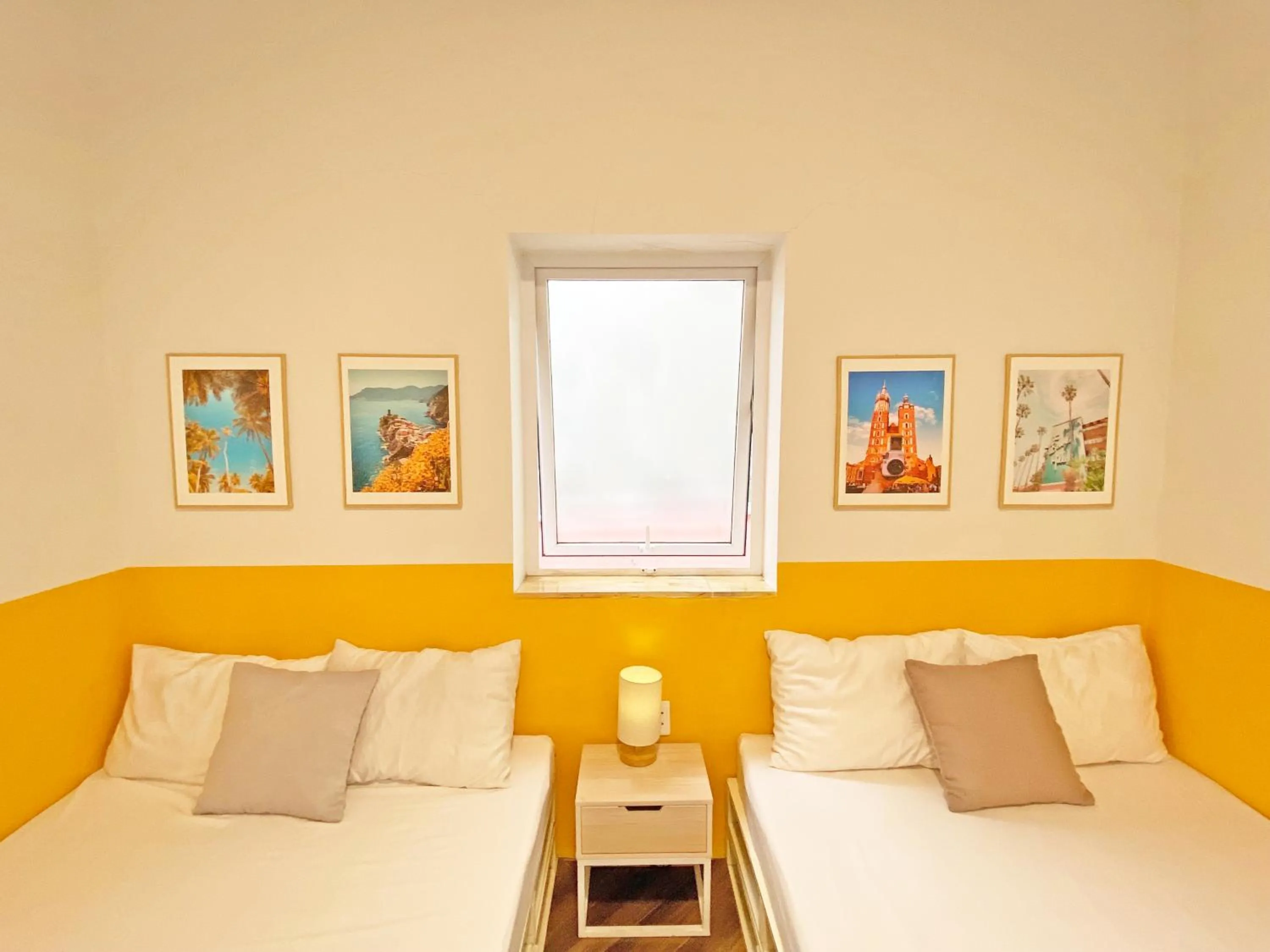 Bedroom in The Bay - Ha Long Homestay