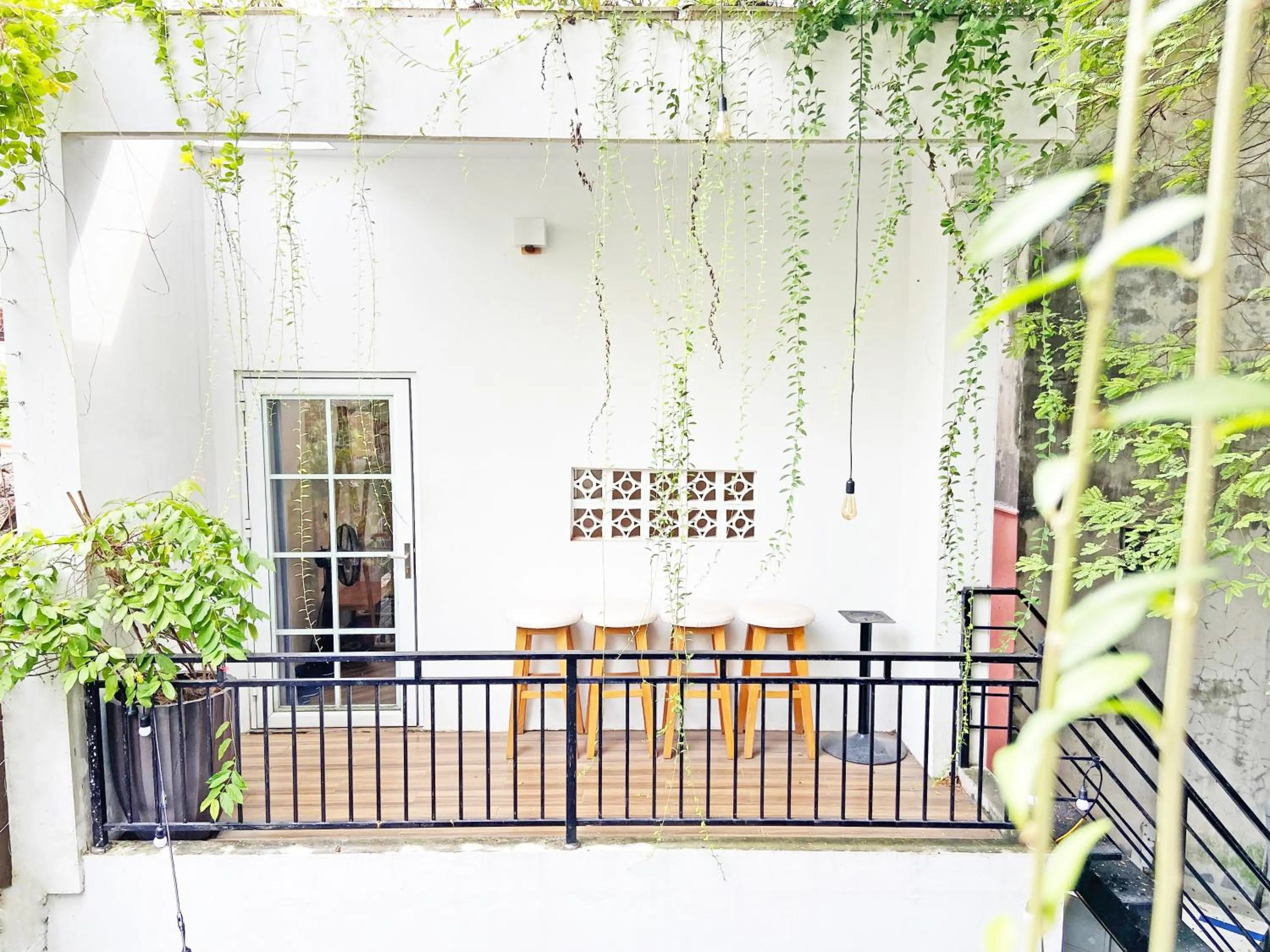 Property building in The Bay - Ha Long Homestay