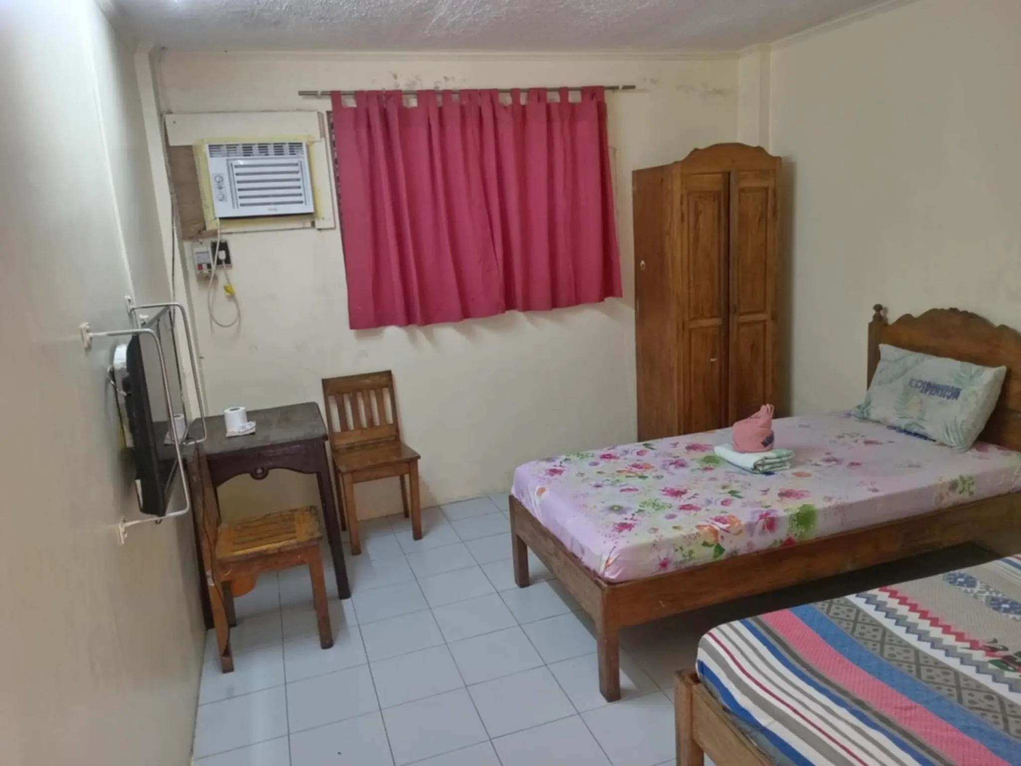 Bed in Bee Hub Pension