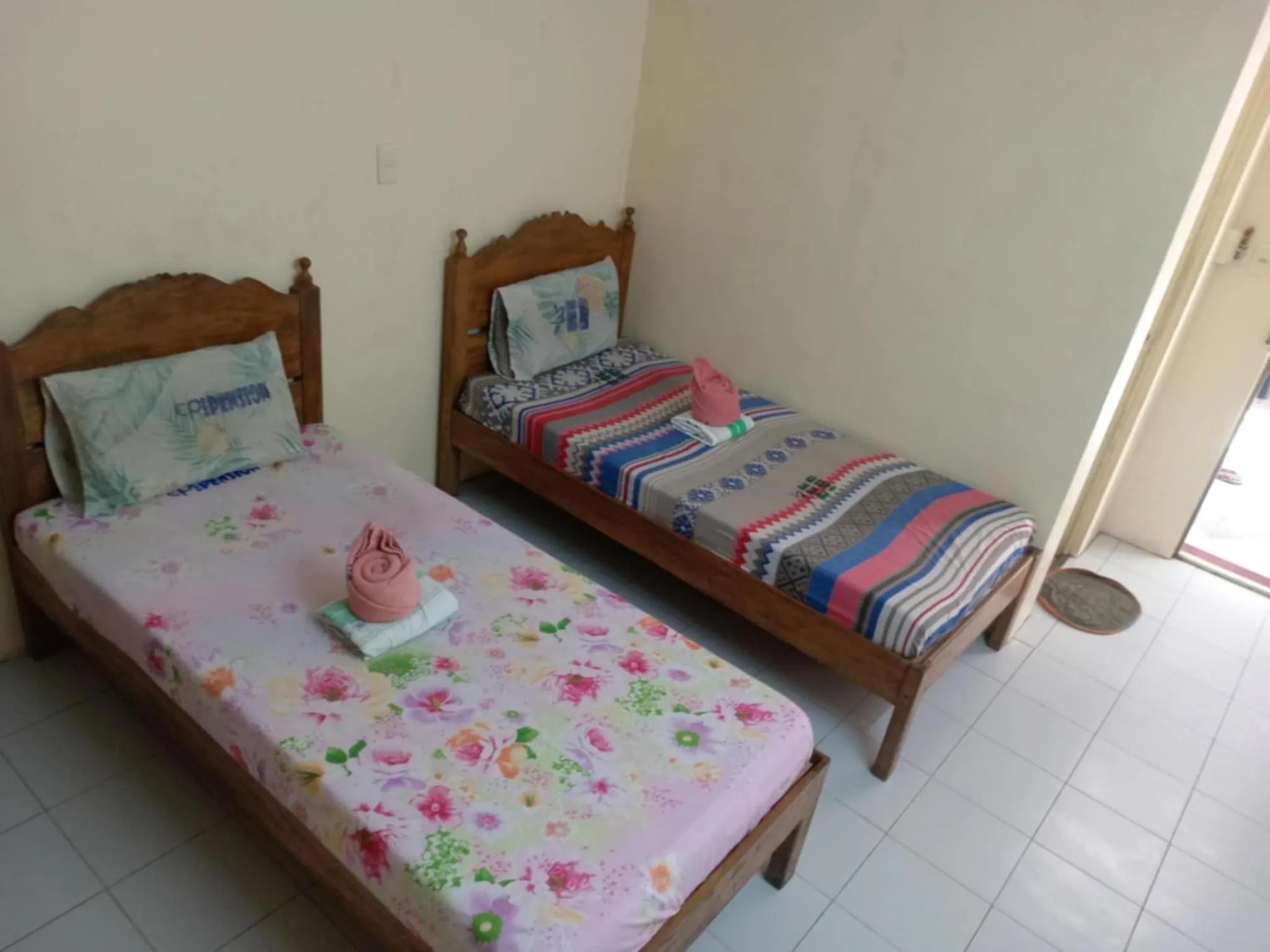 Bed in Bee Hub Pension