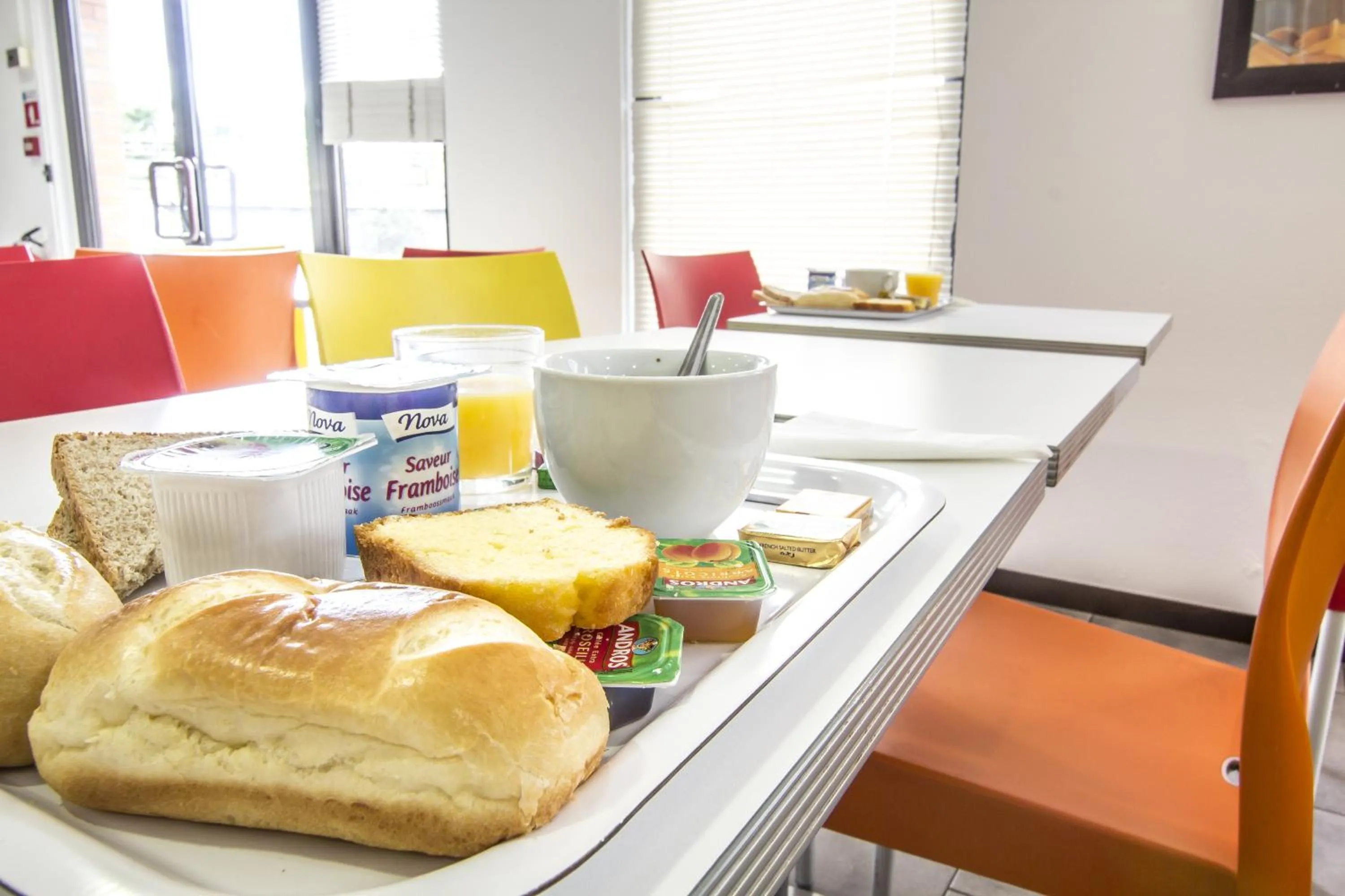 Buffet breakfast in Hotel HECO Lyon sud Vienne