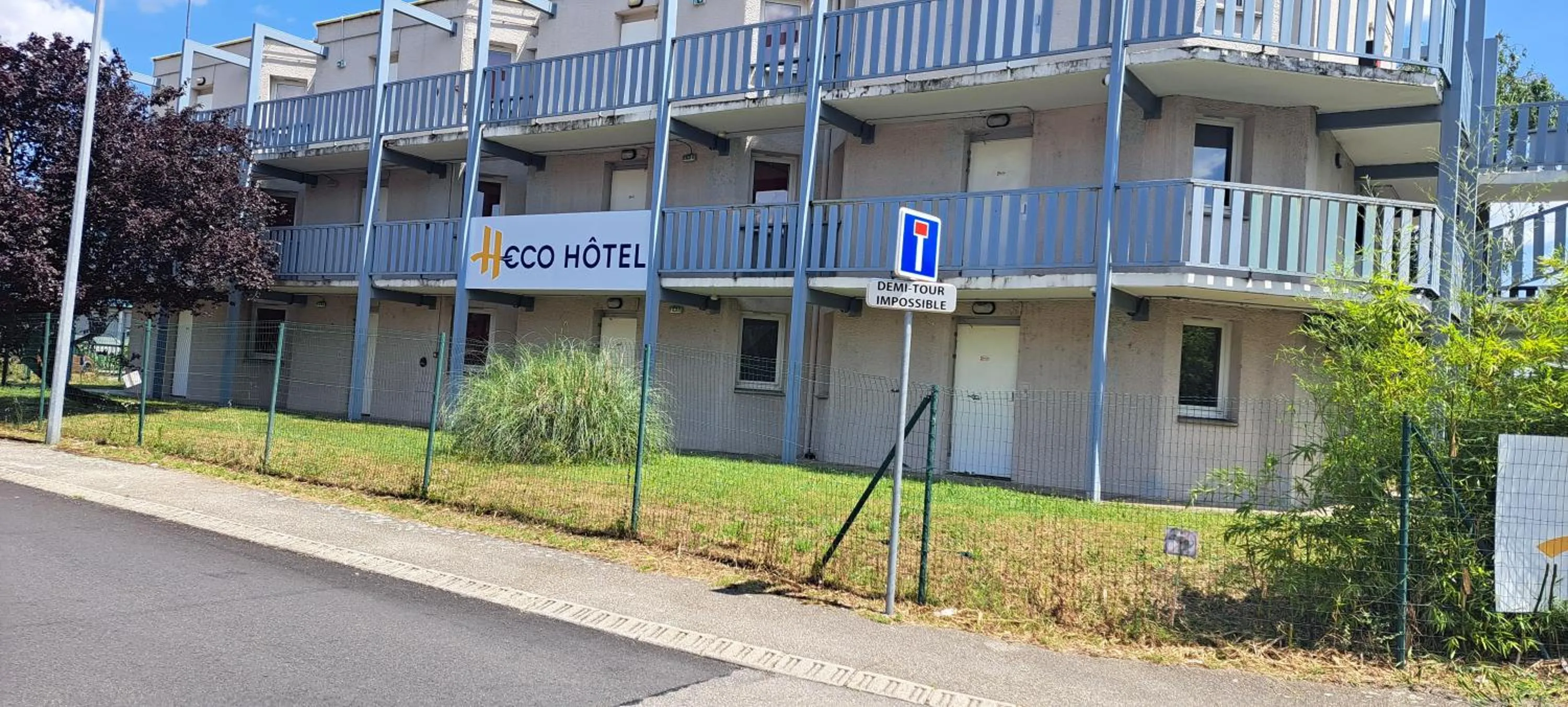 Property building in Hotel HECO Lyon sud Vienne