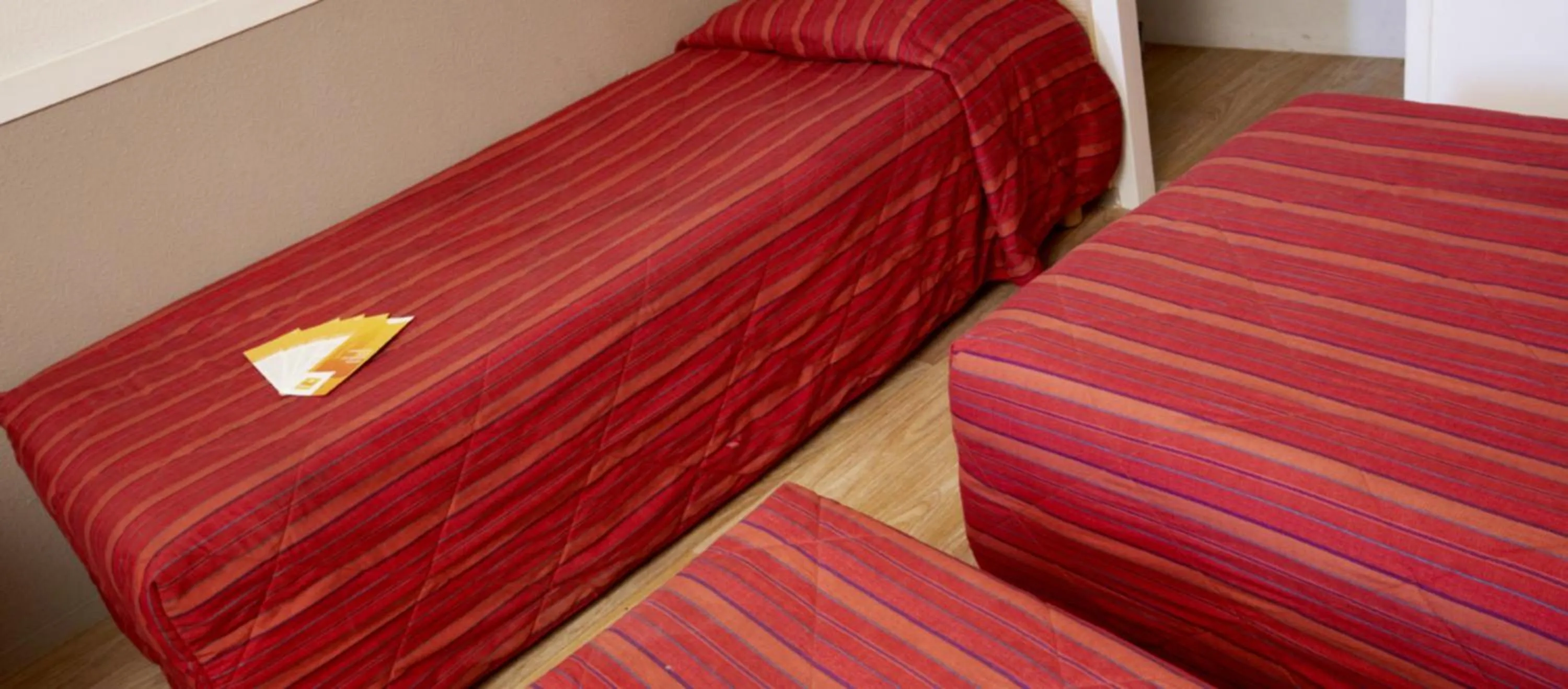 Bed in Hotel HECO Lyon sud Vienne