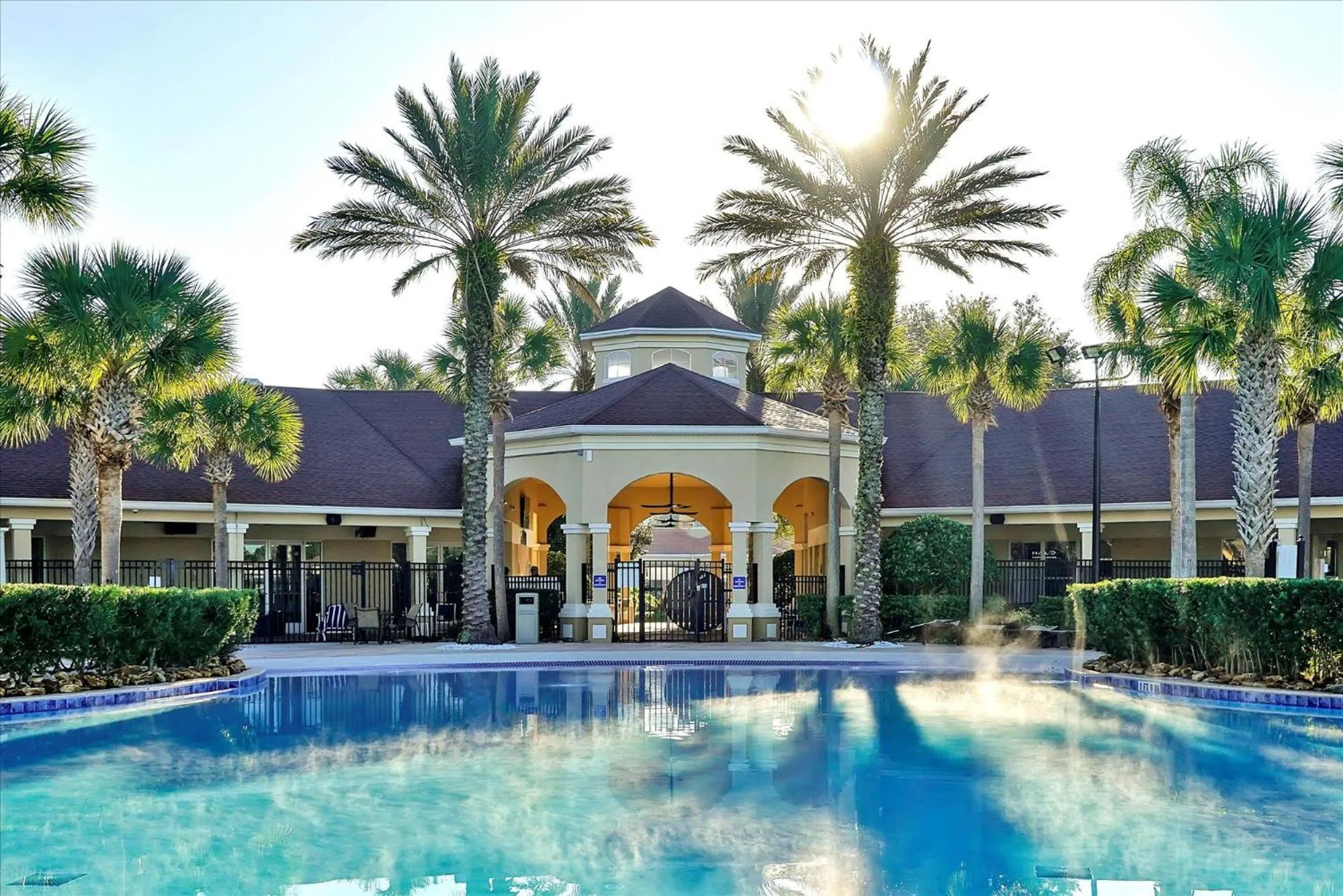 Swimming pool in Flagstone Villa