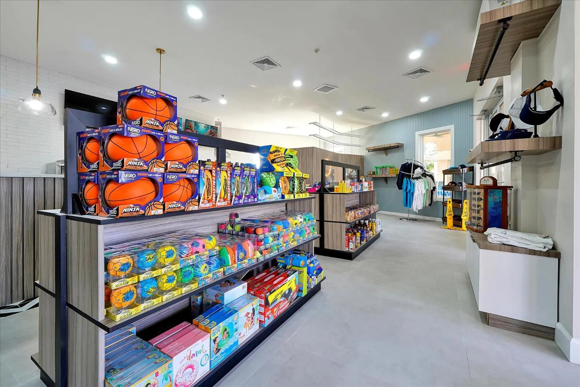 On-site shops in Flagstone Villa