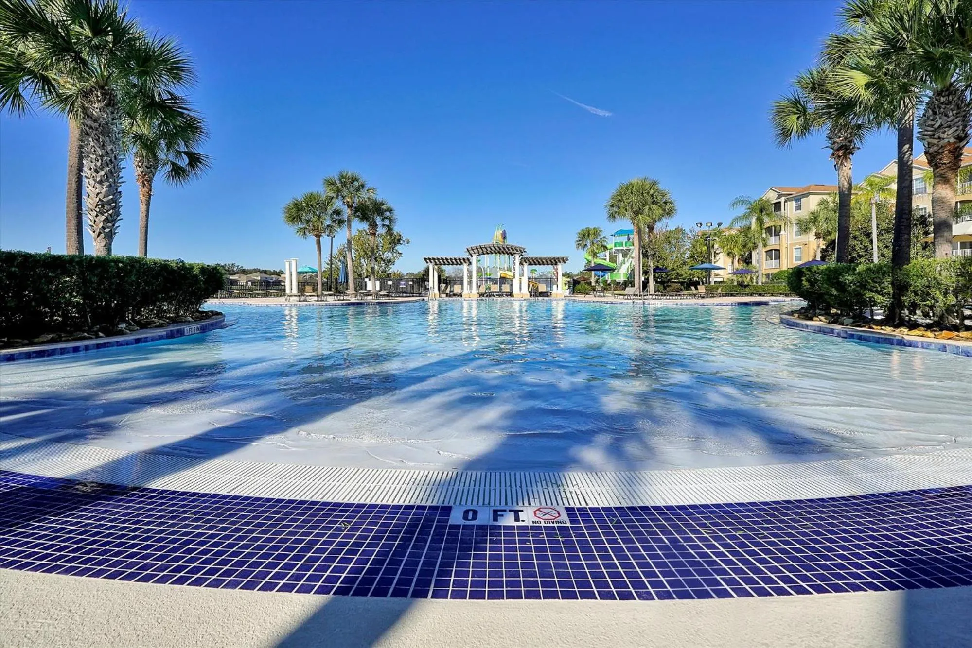 Swimming pool in Flagstone Villa