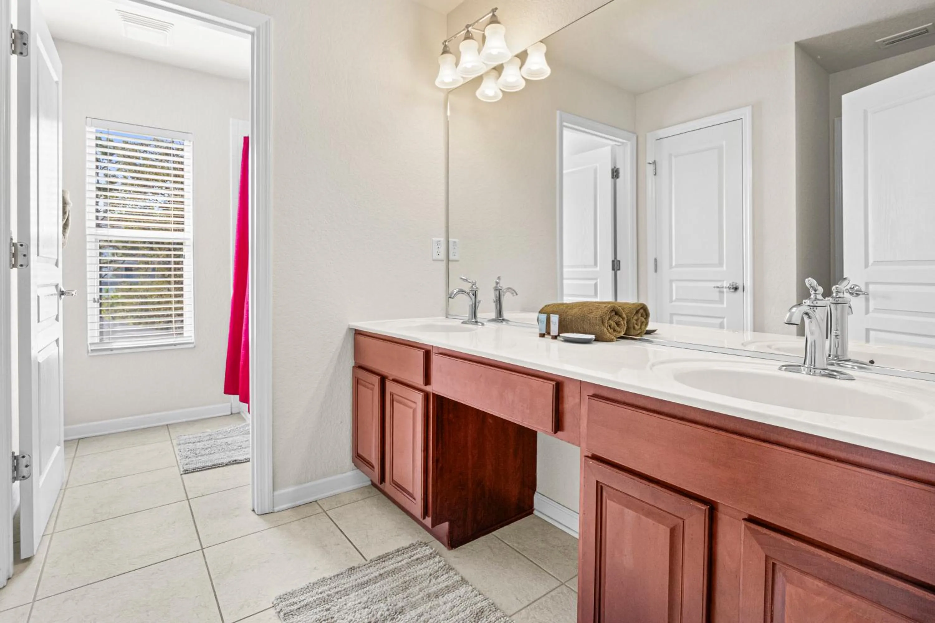 Bathroom in Flagstone Villa