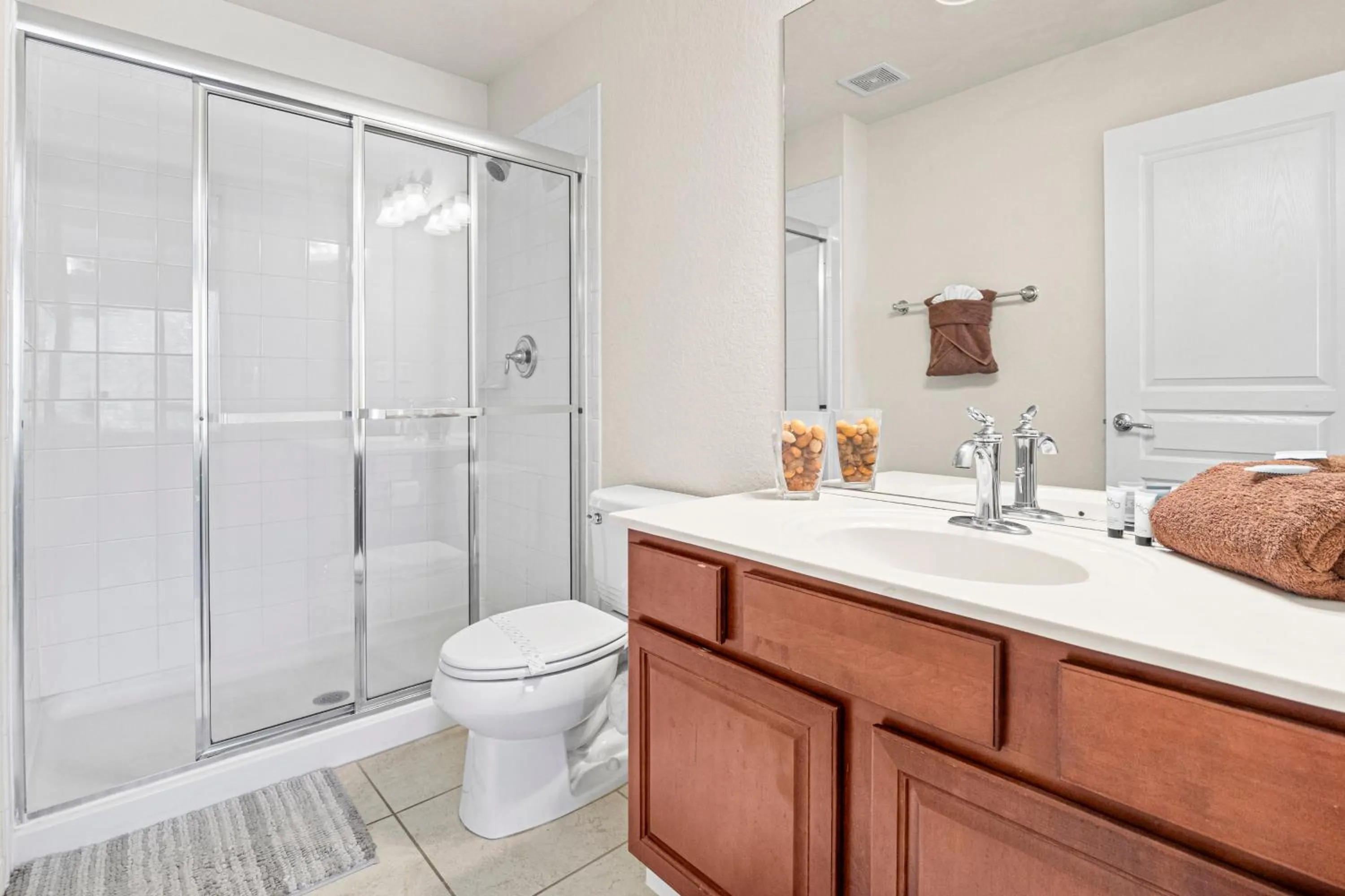 Bathroom in Flagstone Villa