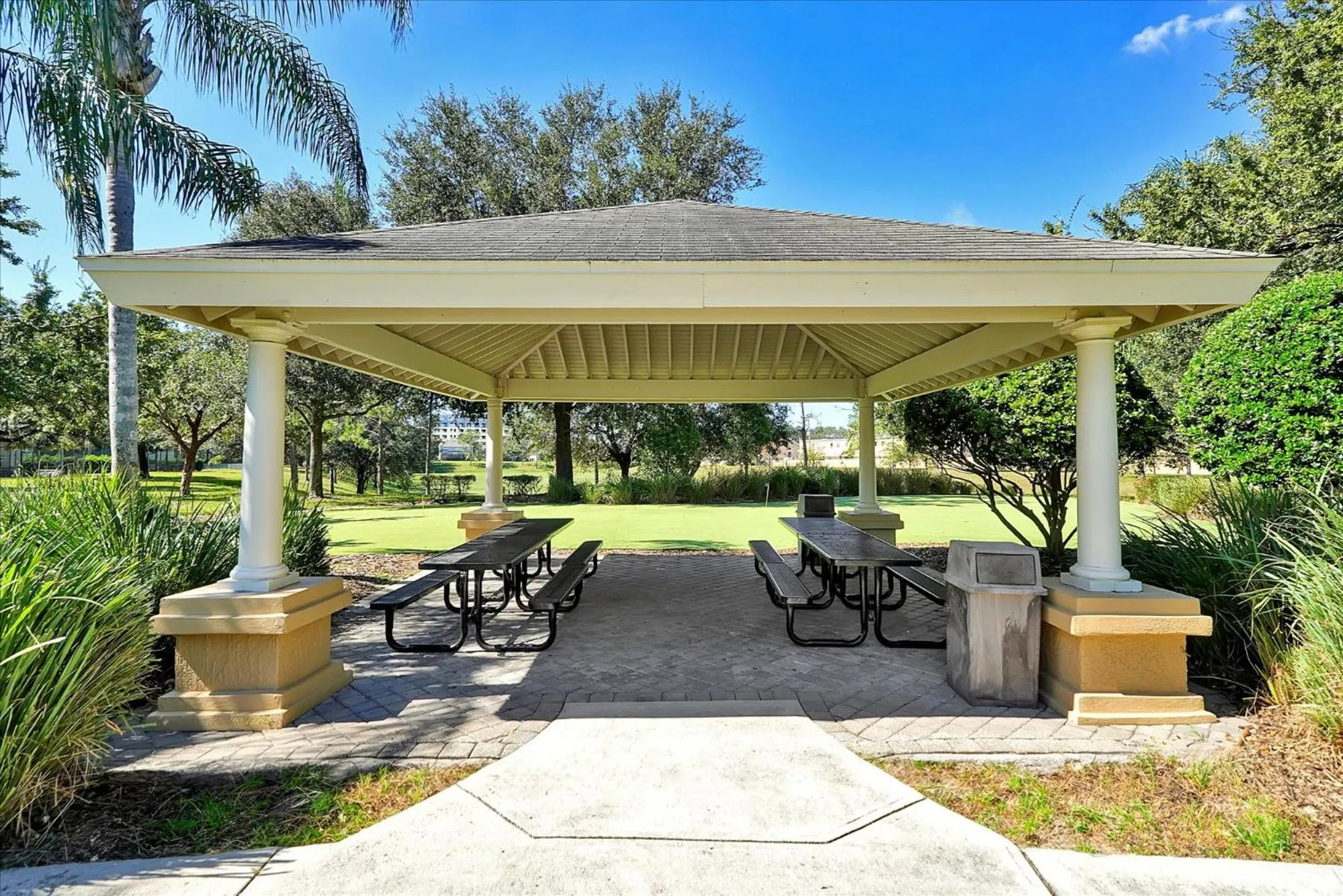 Flagstone Villa