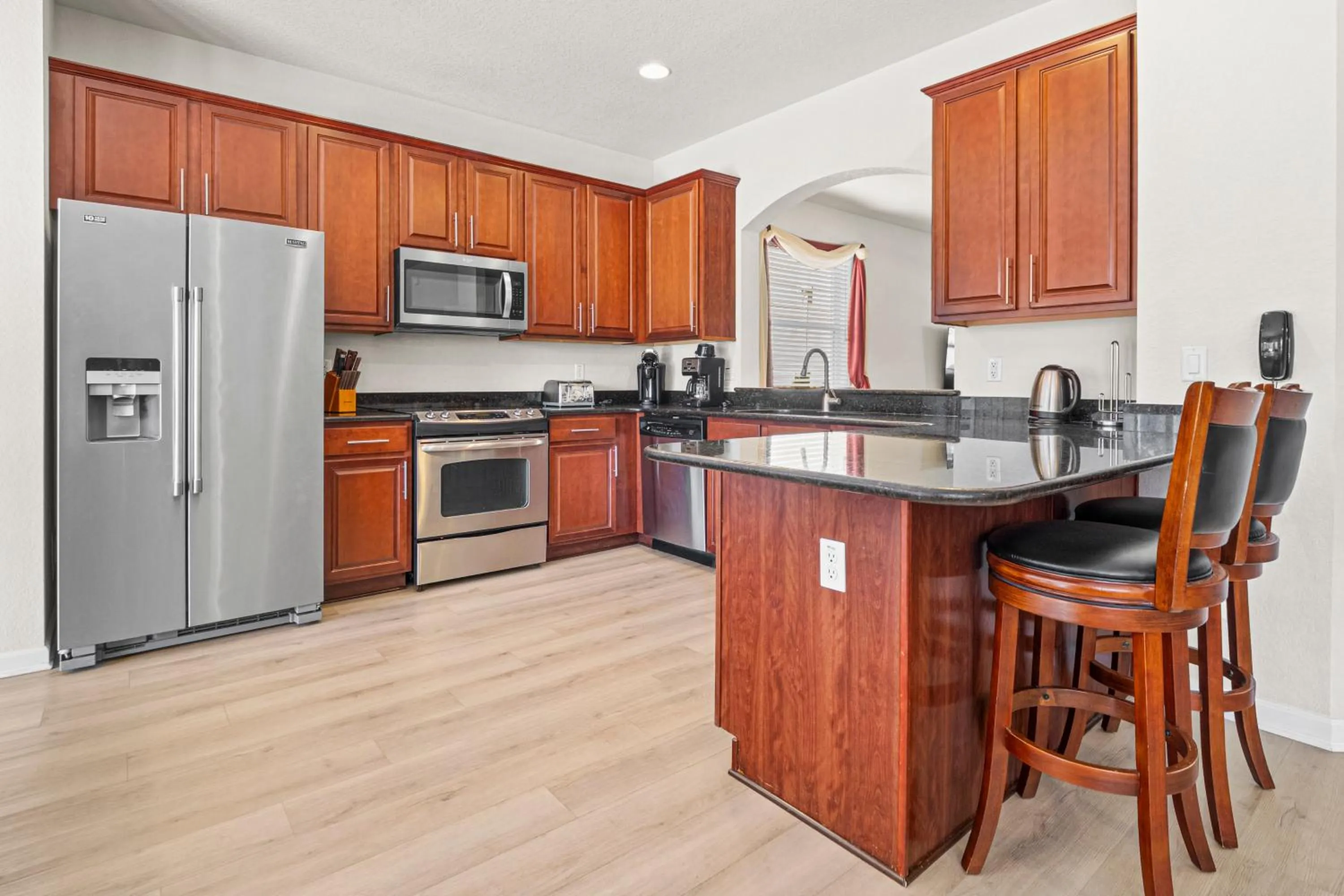 Kitchen or kitchenette in Flagstone Villa
