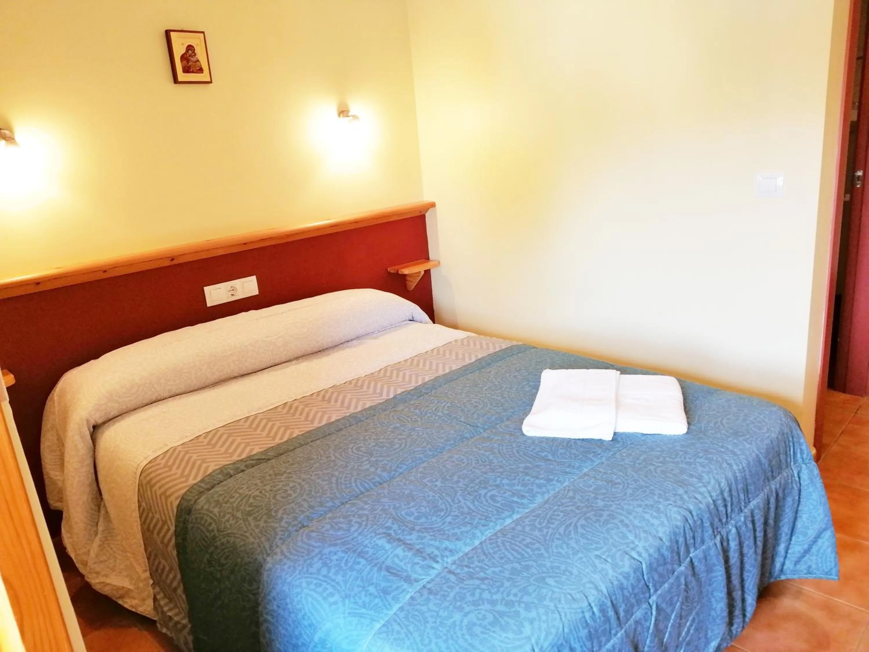 Shower, Bed in Nuestra Señora del Carmen