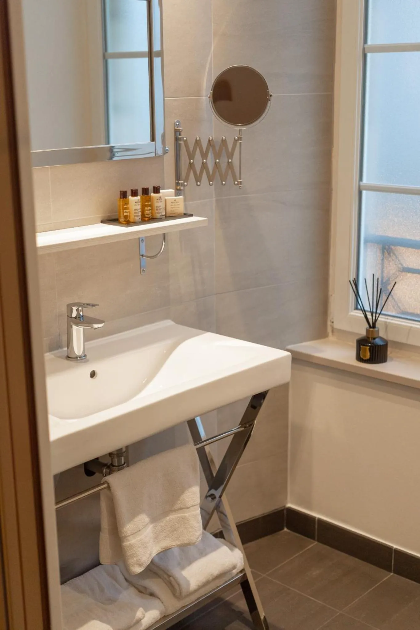 Bathroom in La Maison des Armateurs