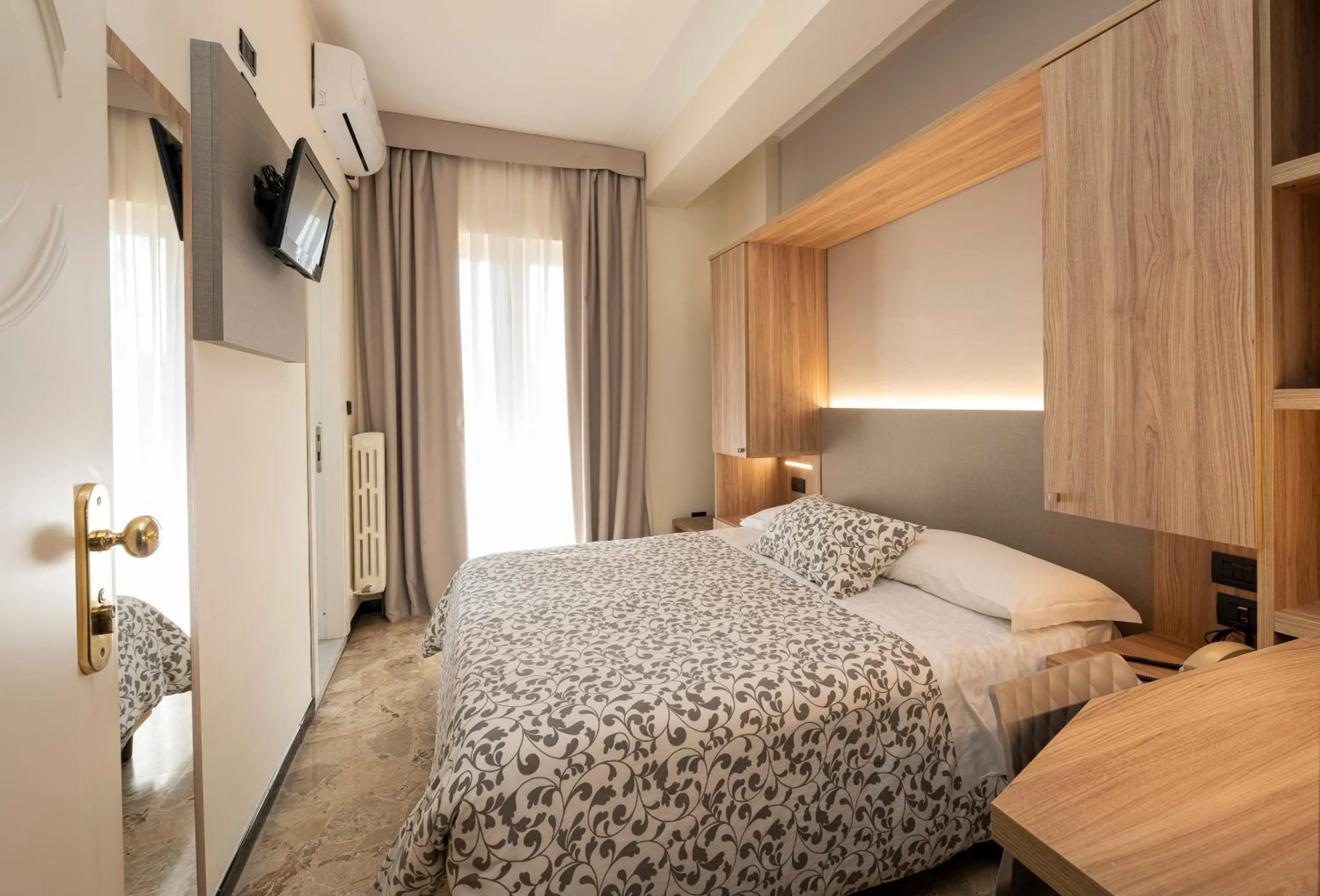 Bed in Hotel La Rotonda