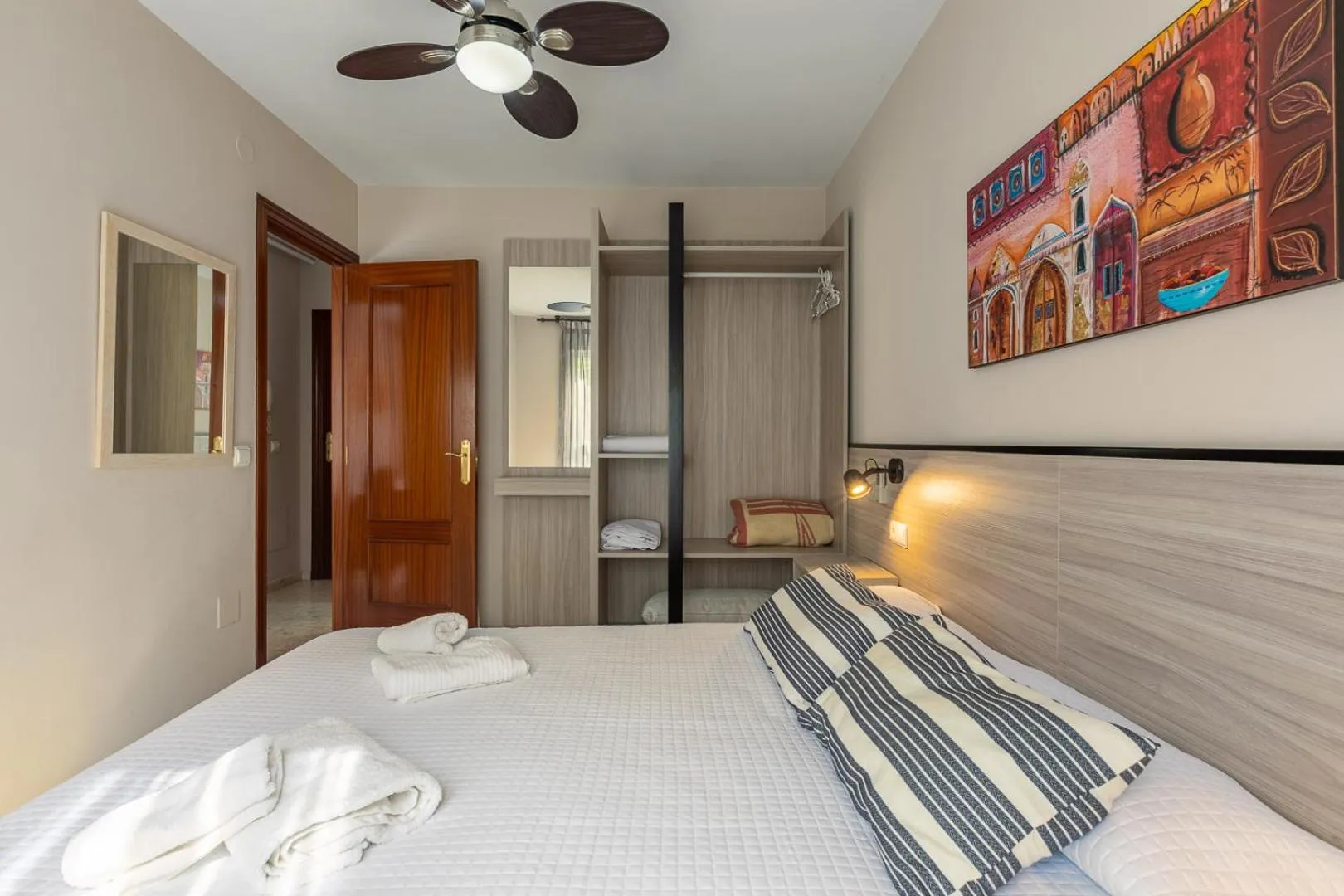 Bedroom, Bed in Apartamentos Guerrero